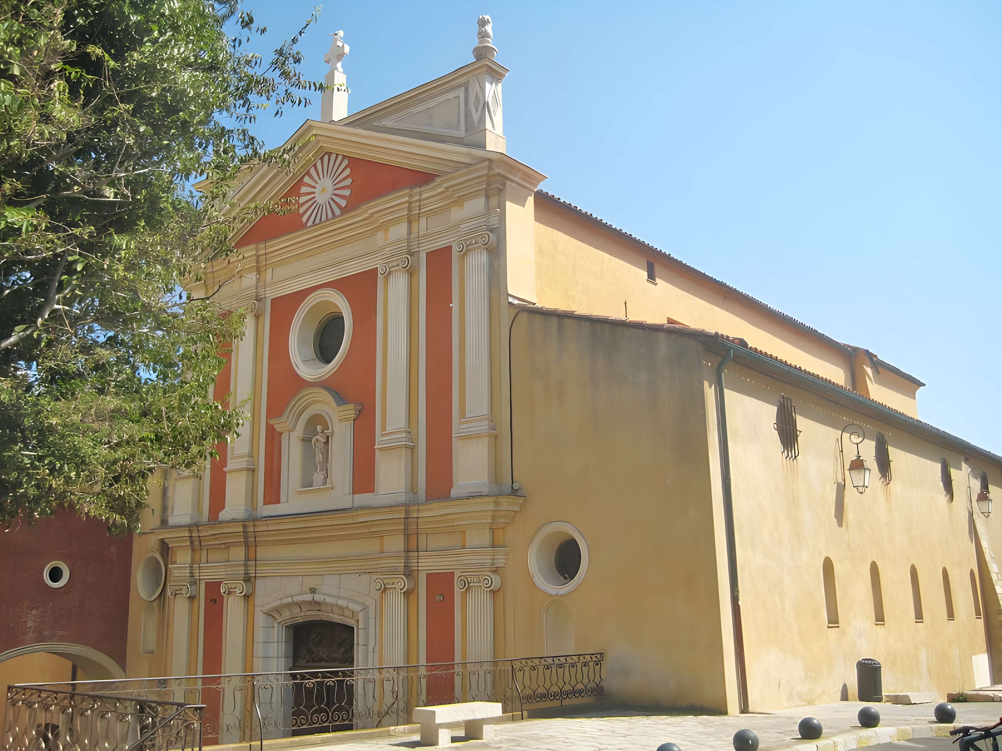 Chapelle Saint-Bernardin d'Antibes
