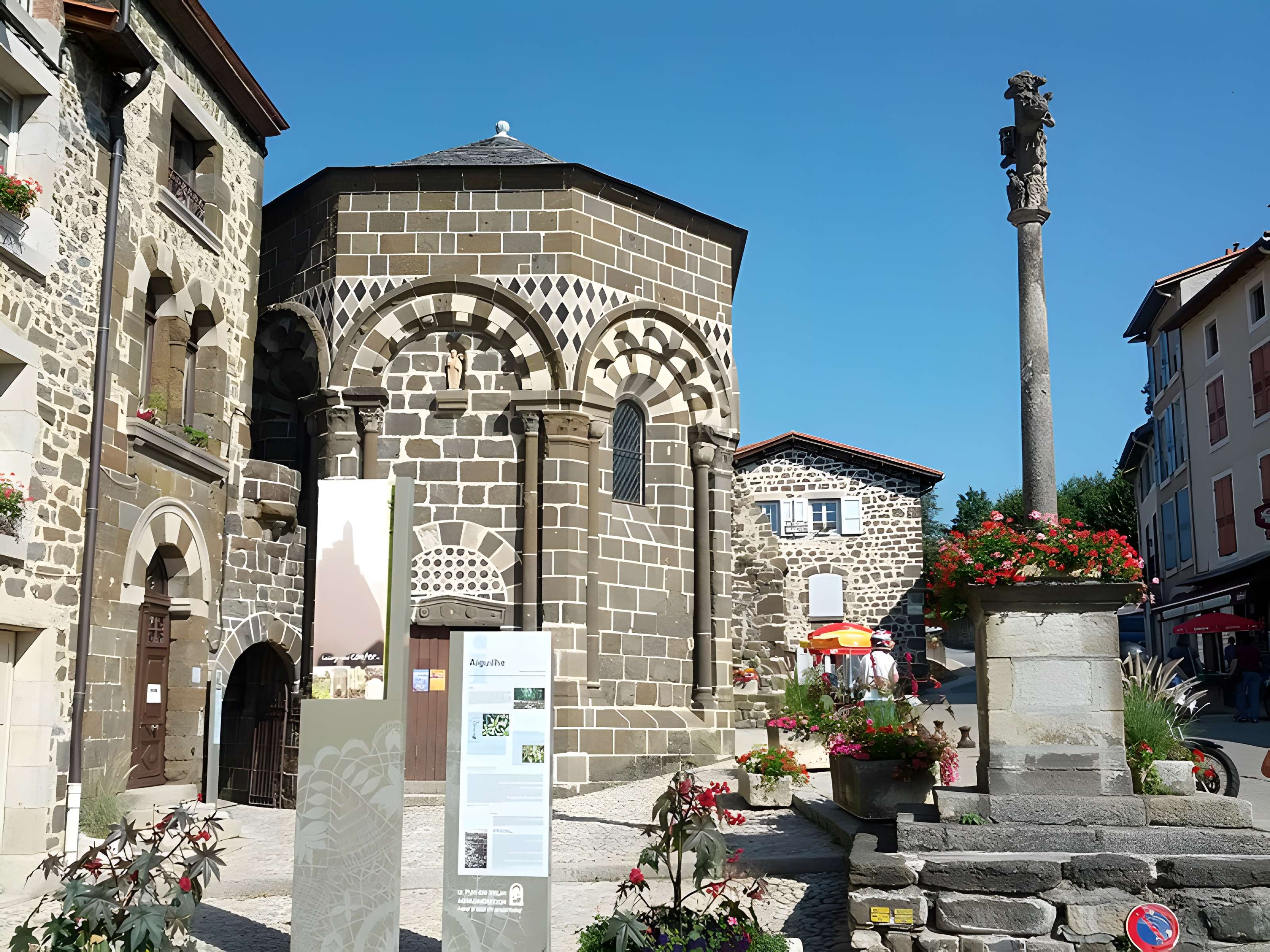 Chapelle Saint-Clair d'Aiguilhe