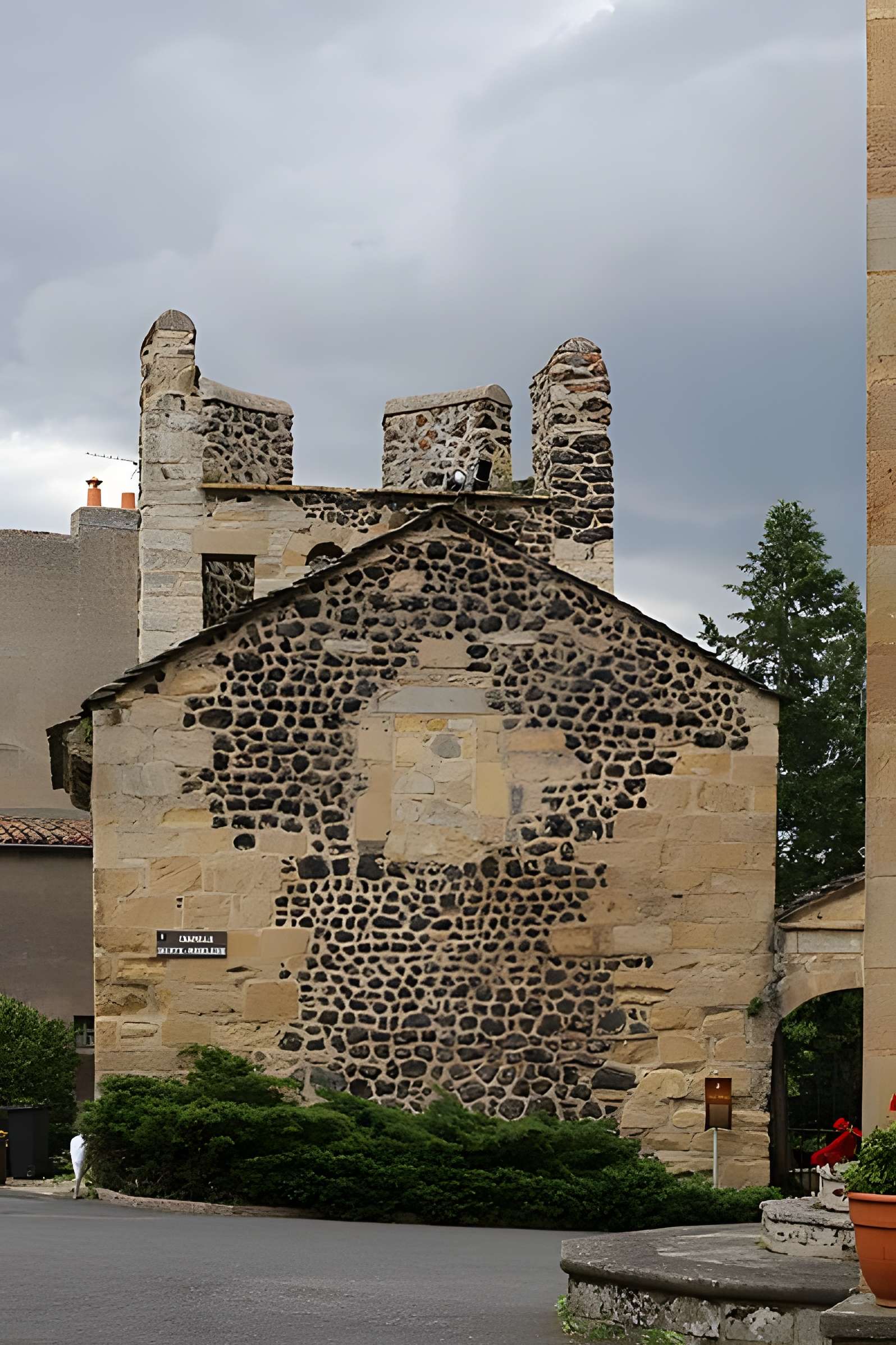 Chapelle Sainte-Magdeleine de Saint-Saturnin