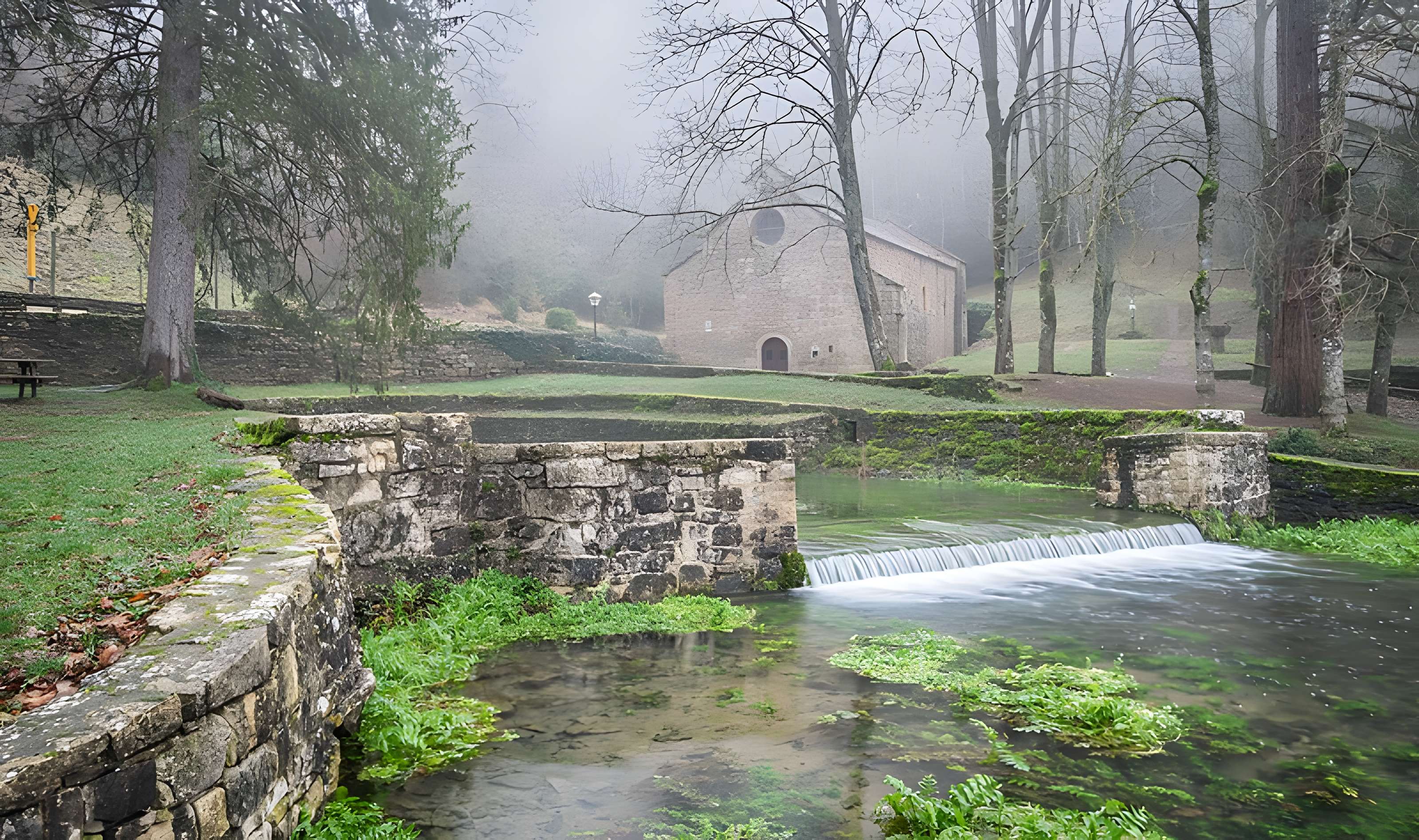 Chapelle Saint-Frézal de La Canourgue