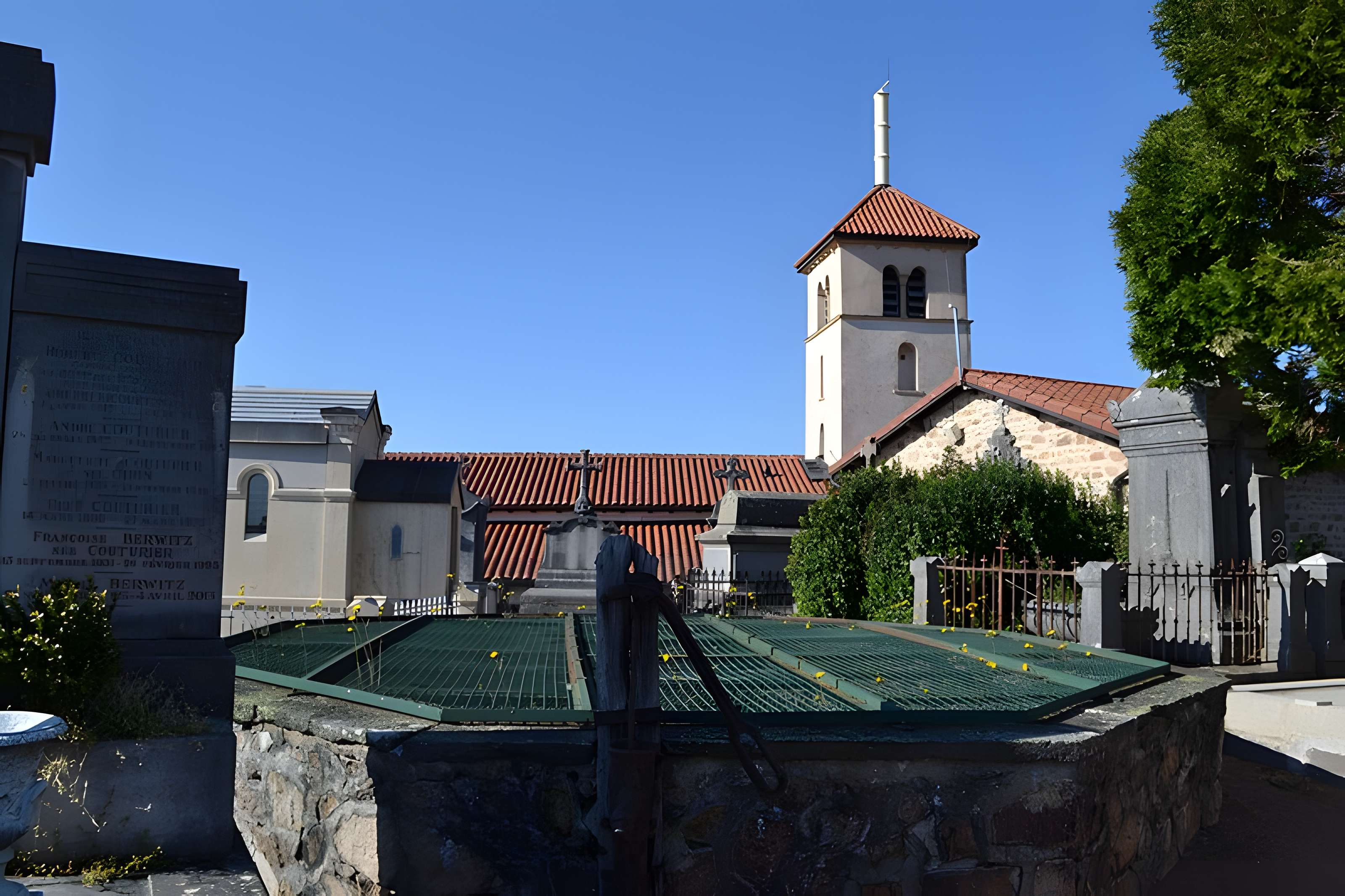 Chapelle Saint-Georges (ancienne église)
