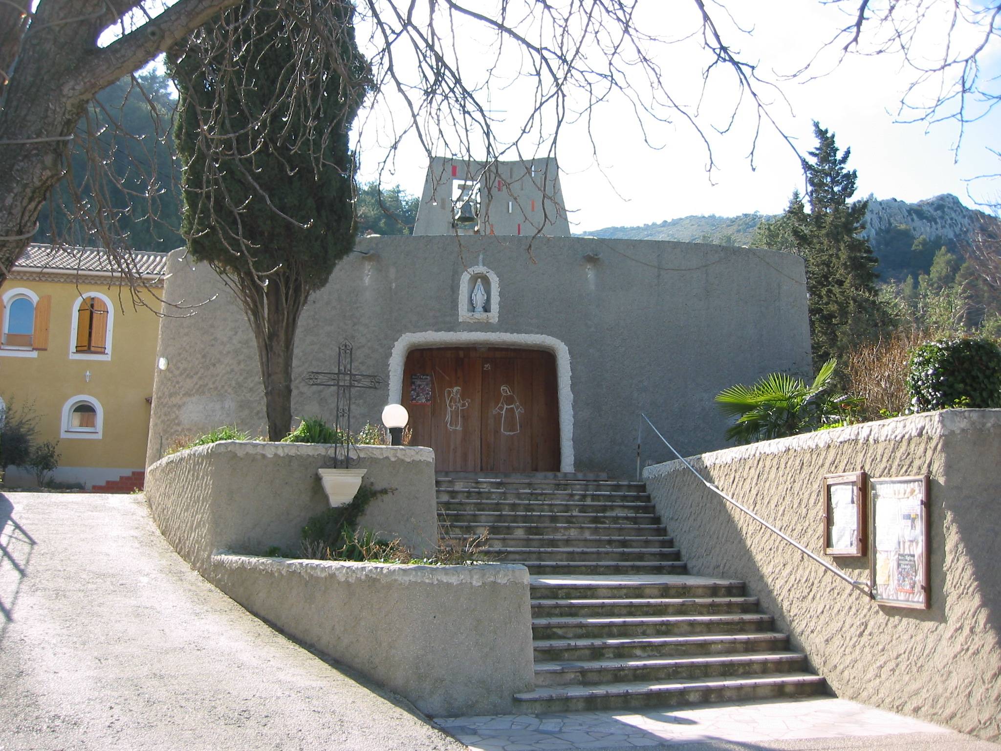 Photo de Église Saint-Saturnin de Saint-Savournin