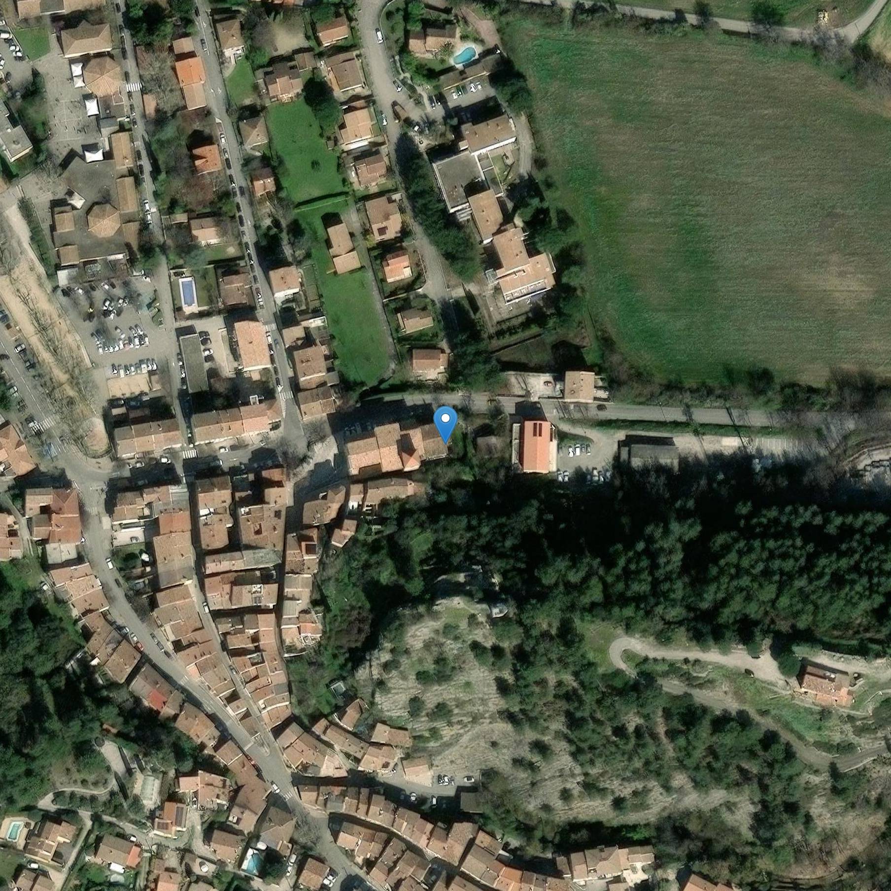 Photo de Iglesia Saint Pierre-ès-Liens de Simiane-Collongue