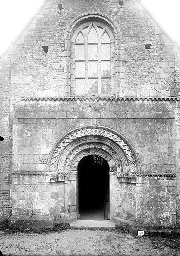 Photo de 圣皮埃尔-德邦斯前教堂