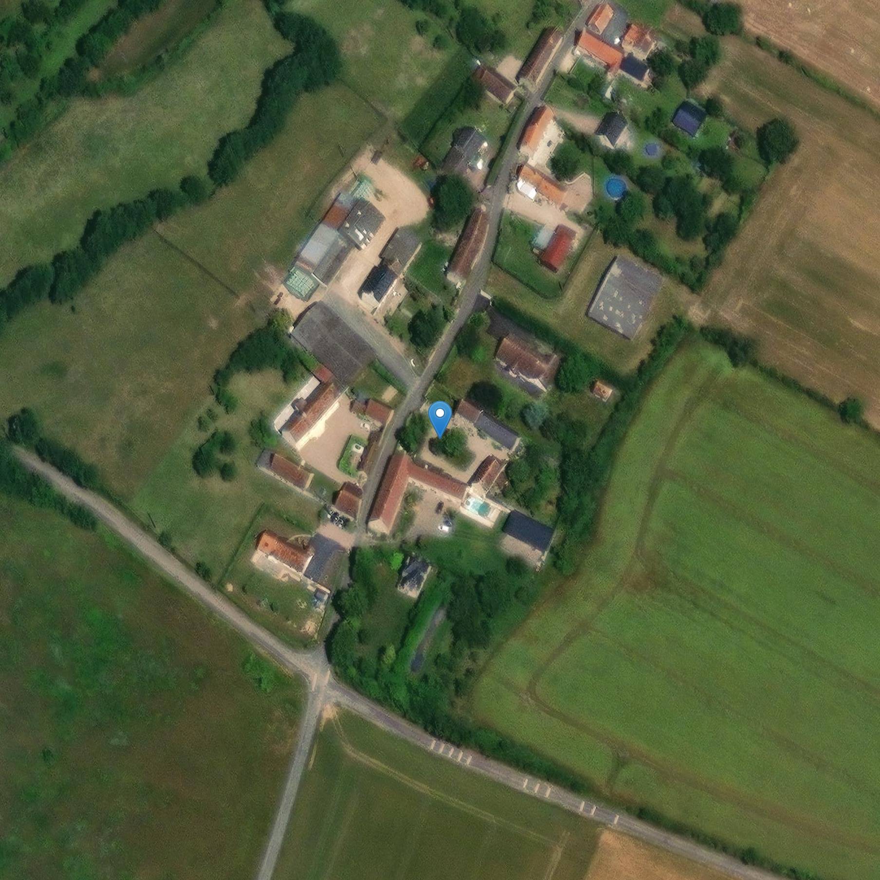 Photo de 圣彼得安格斯维尔教堂