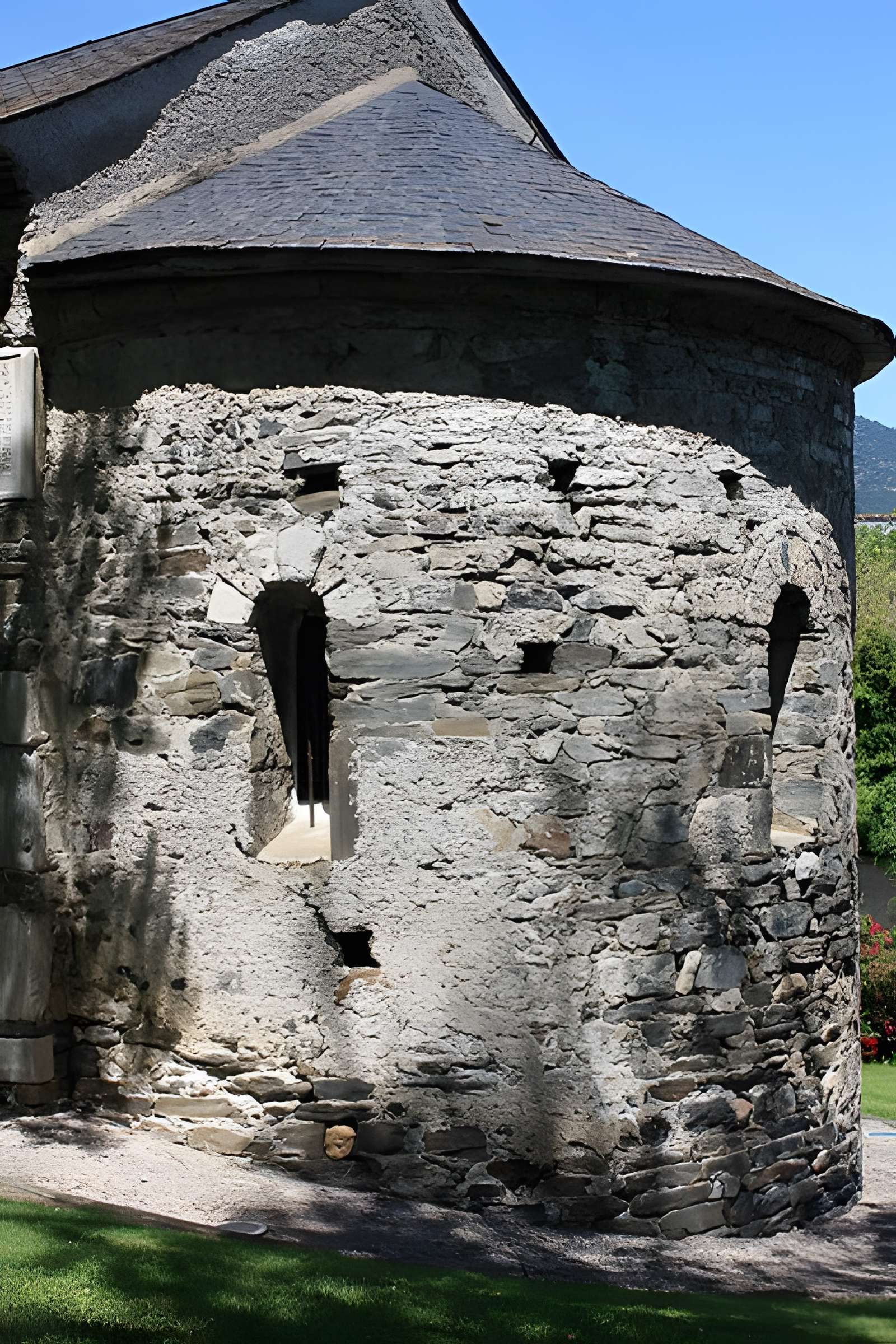 Chapelle Saint-Julien de Saléchan
