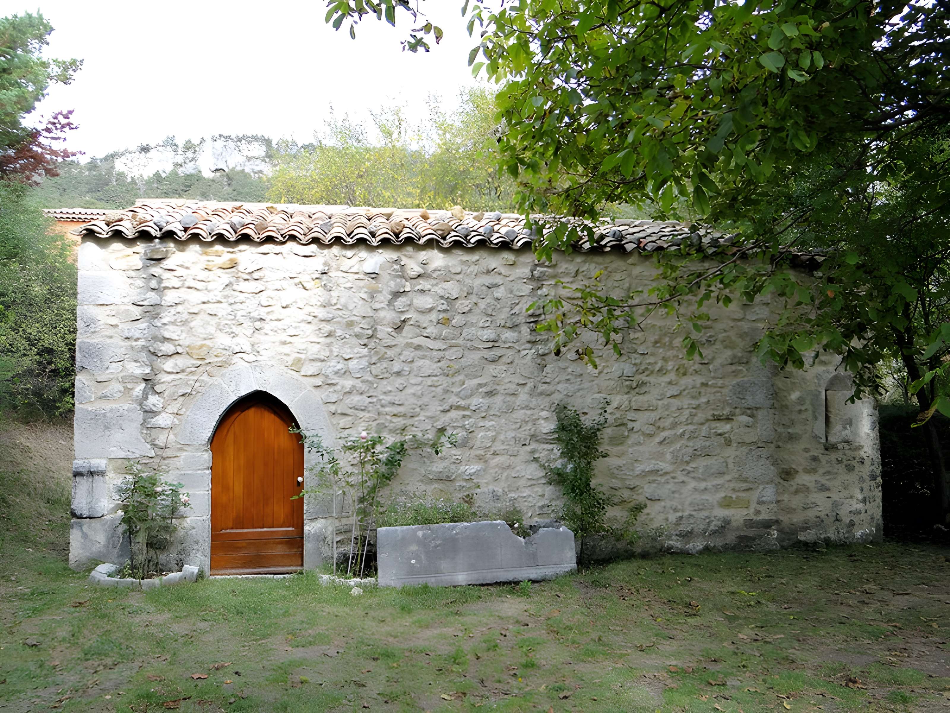 Chapelle Saint-Léonce de Valderoure 