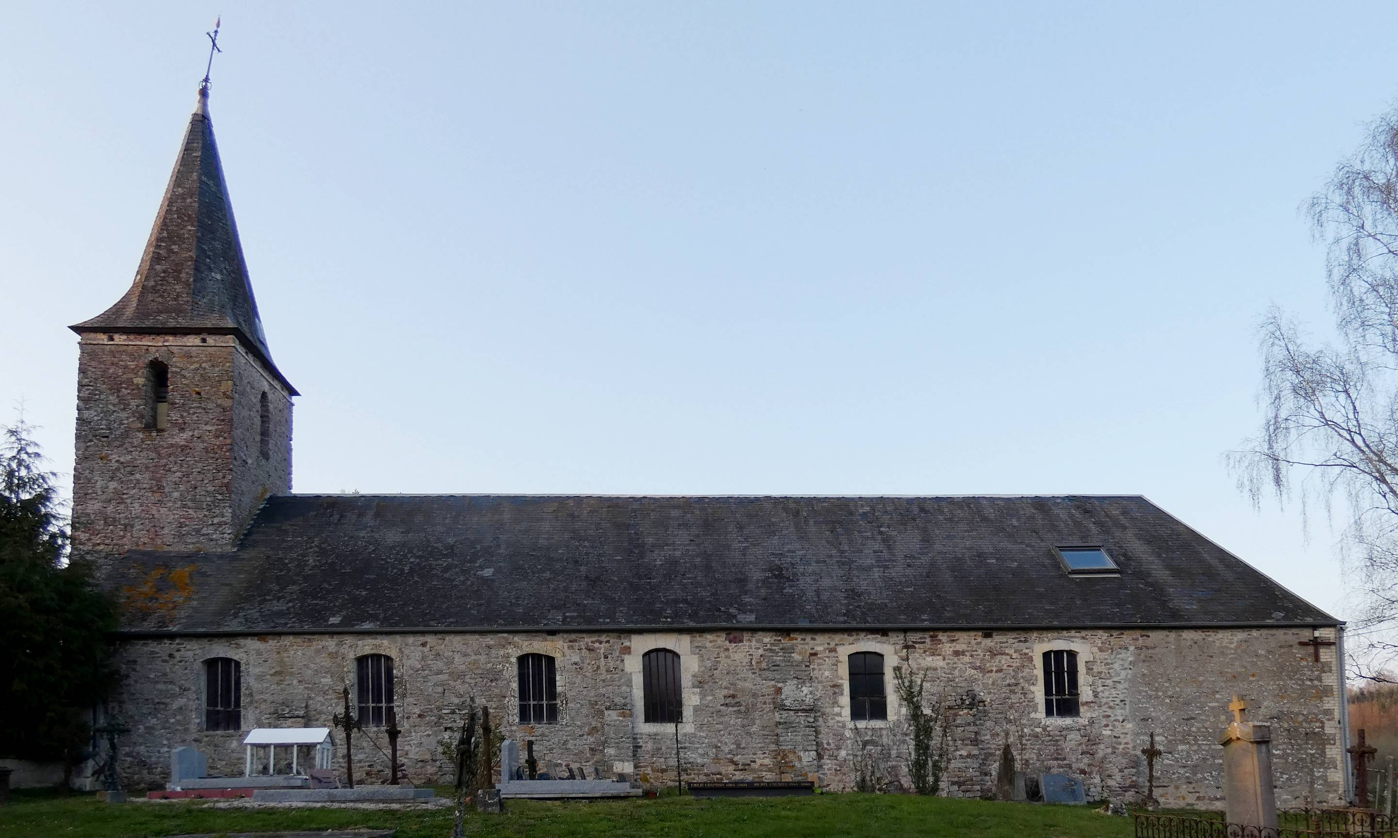 Photo de Saint-Sauveur Church of La Ferrière-Duval