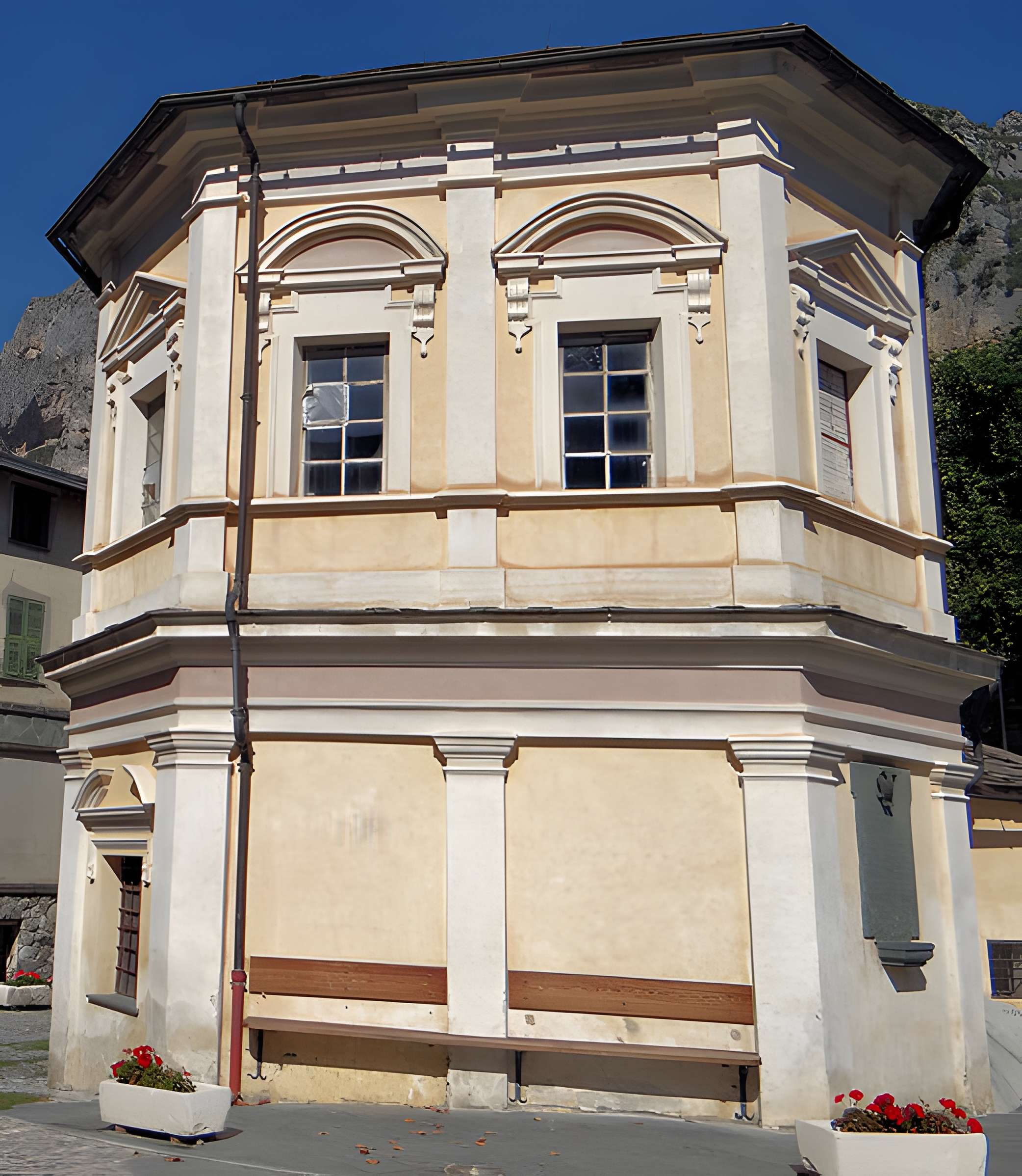 Chapelle Saint-Michel de La Brigue