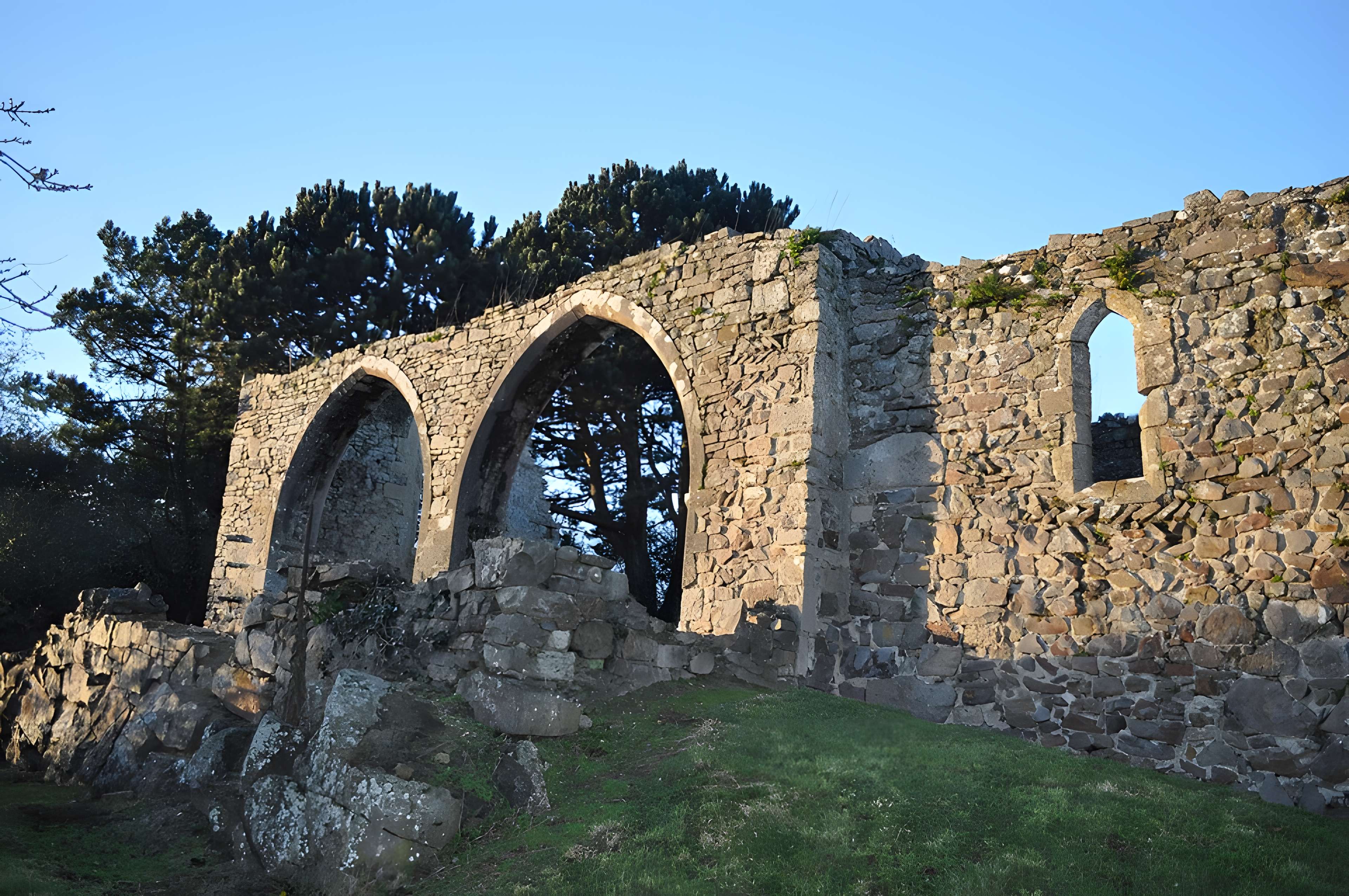 Chapelle Saint-Michel de Lestre