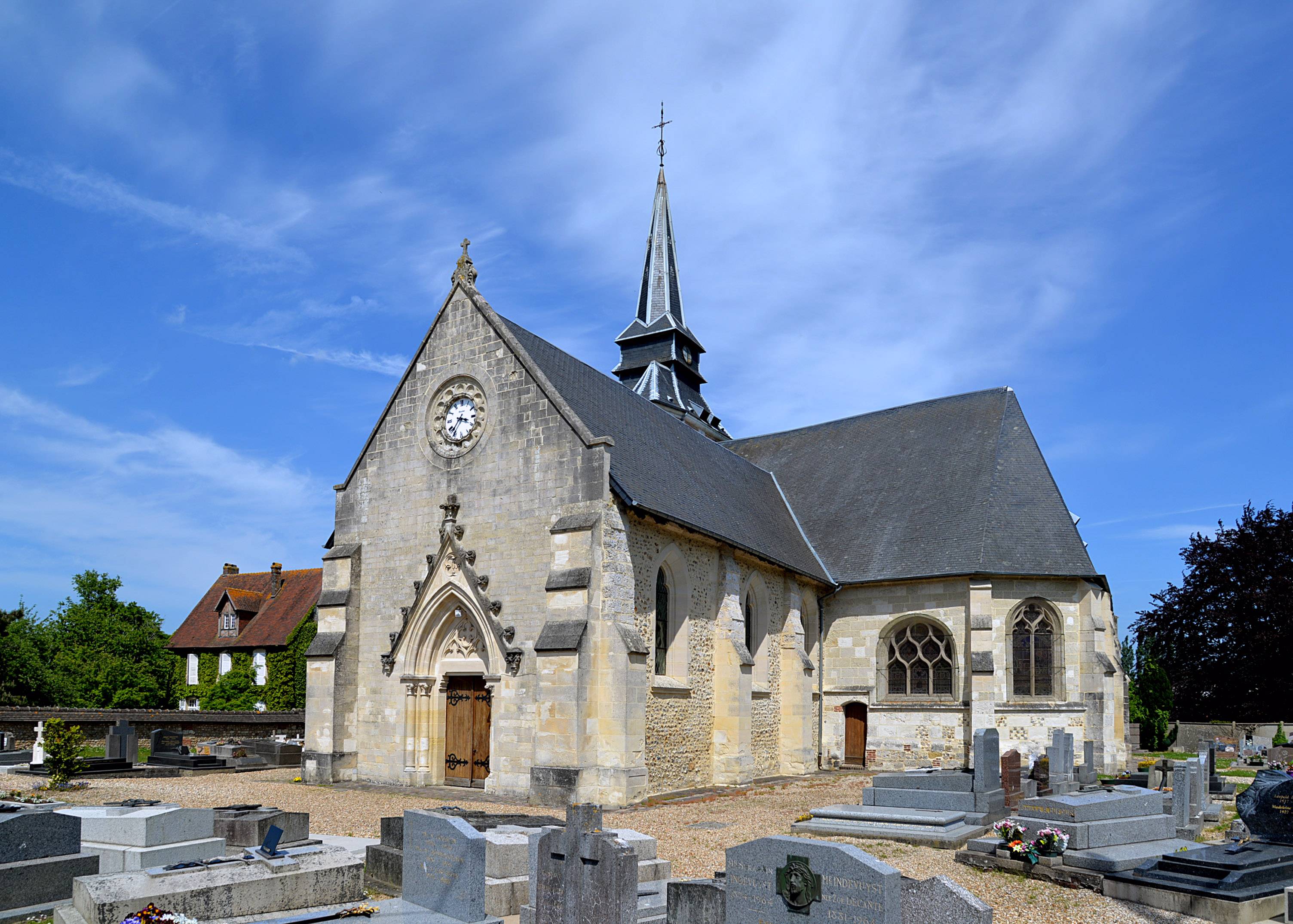 Photo de Chiesa di Saint-Philbert-des-Champs