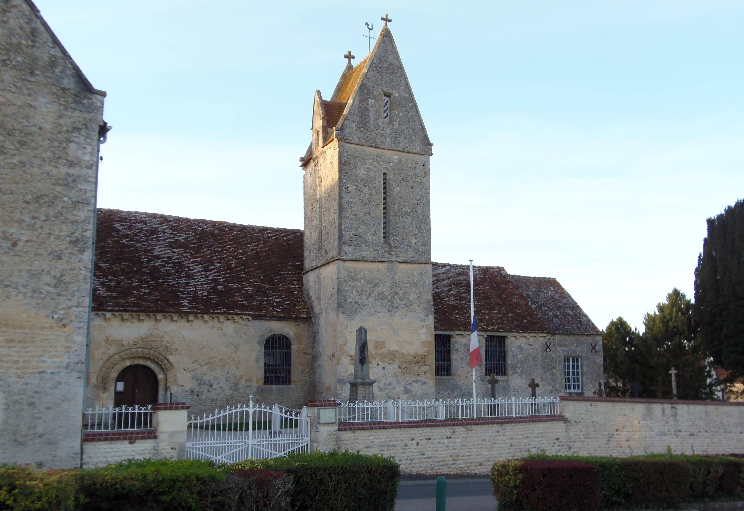 Photo de Chiesa di Saint-Pierre-du-Bû