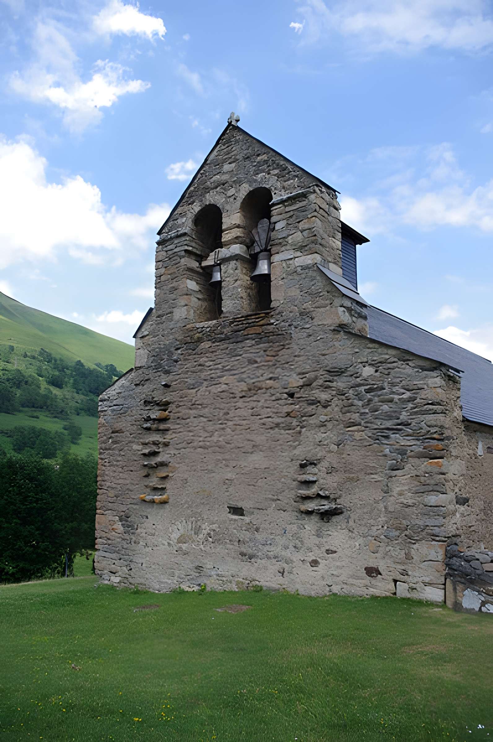 Chapelle Saint-Pé de la Moraine