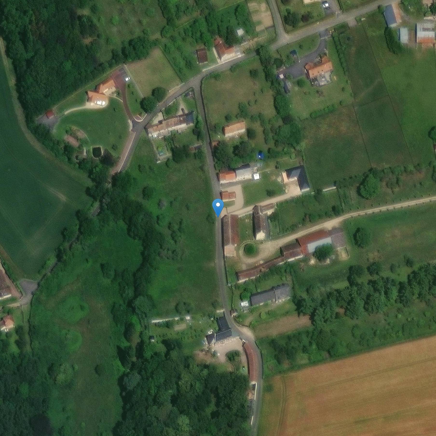 Photo de Saint-Loup Church、Saint-Gilles de Soulangy(サン・ジェルス・デ・ソウルアンギー)