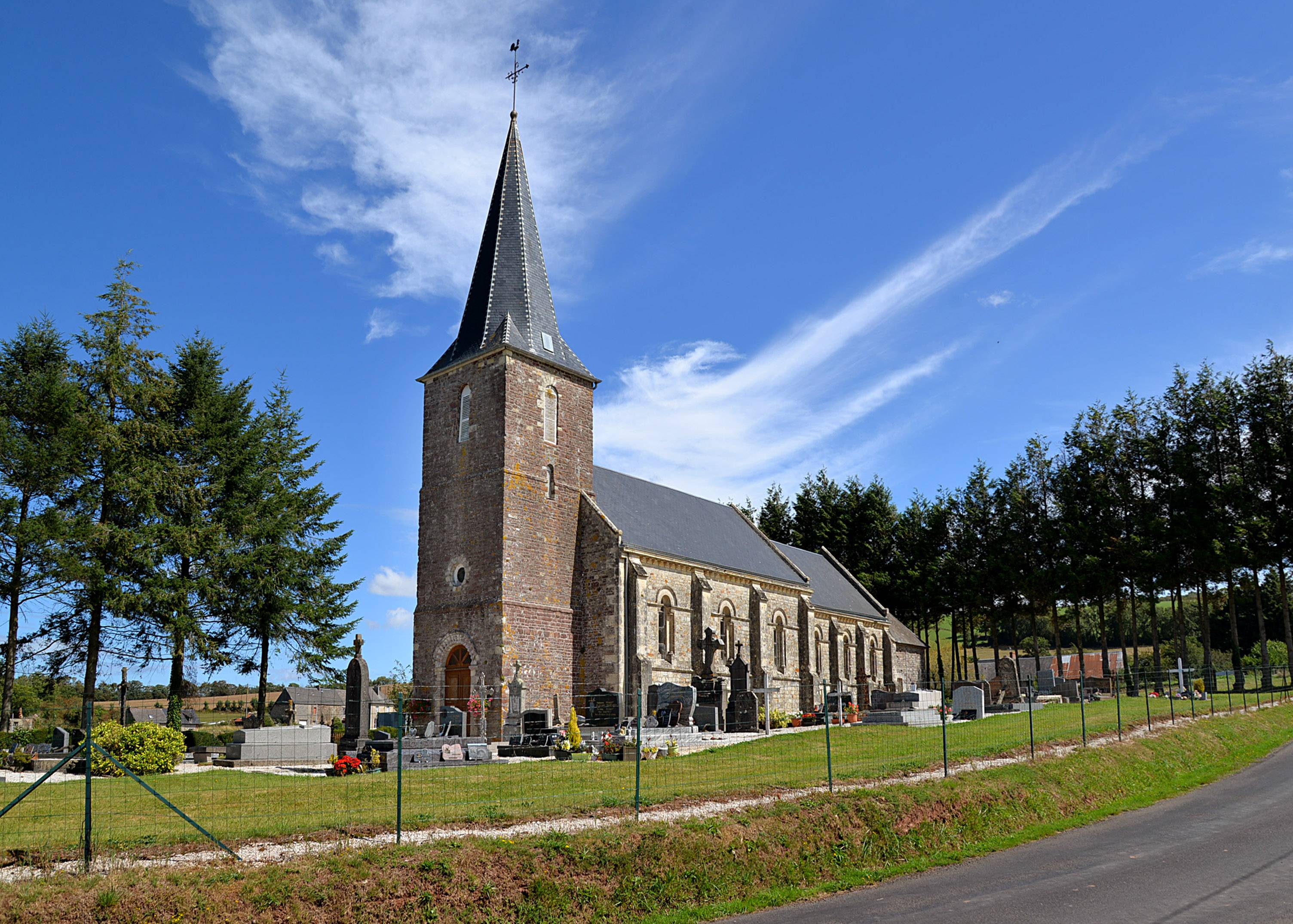 Photo de Église Notre-Dame de La Ferrière-au-Doyen