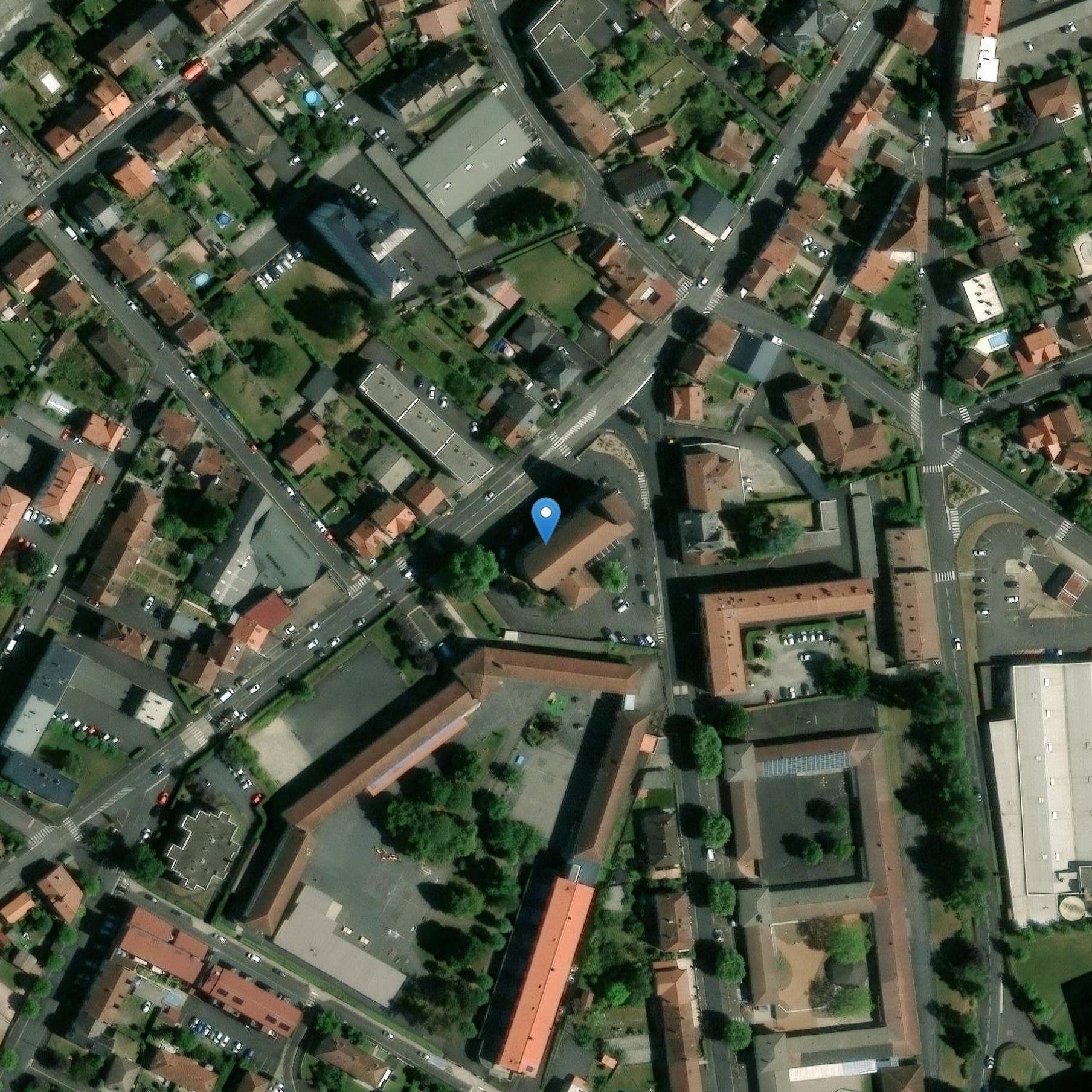 Photo de St. Joseph-Ouvrier d'Aurillac Kirche