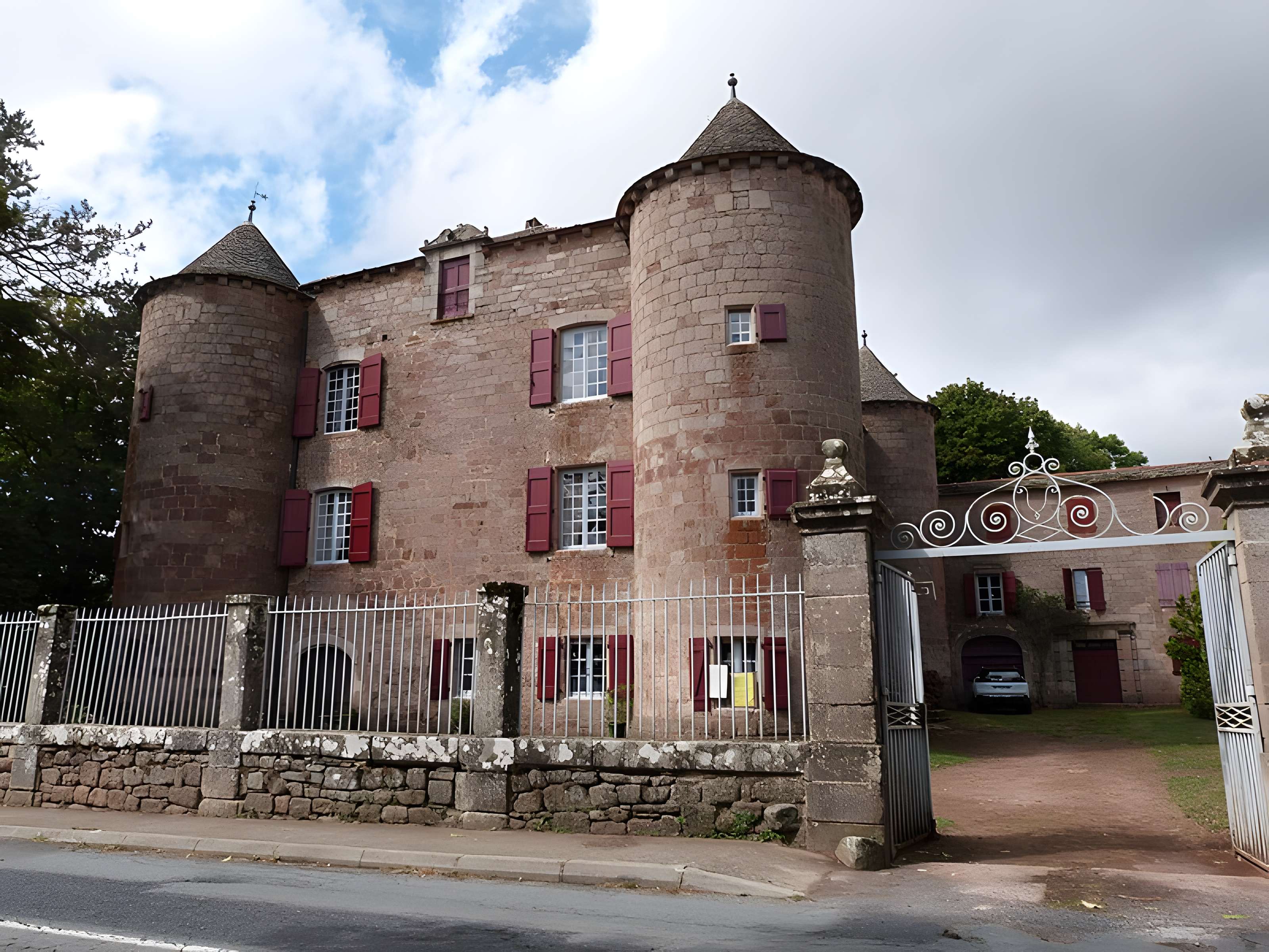 Château bas de Montjaux