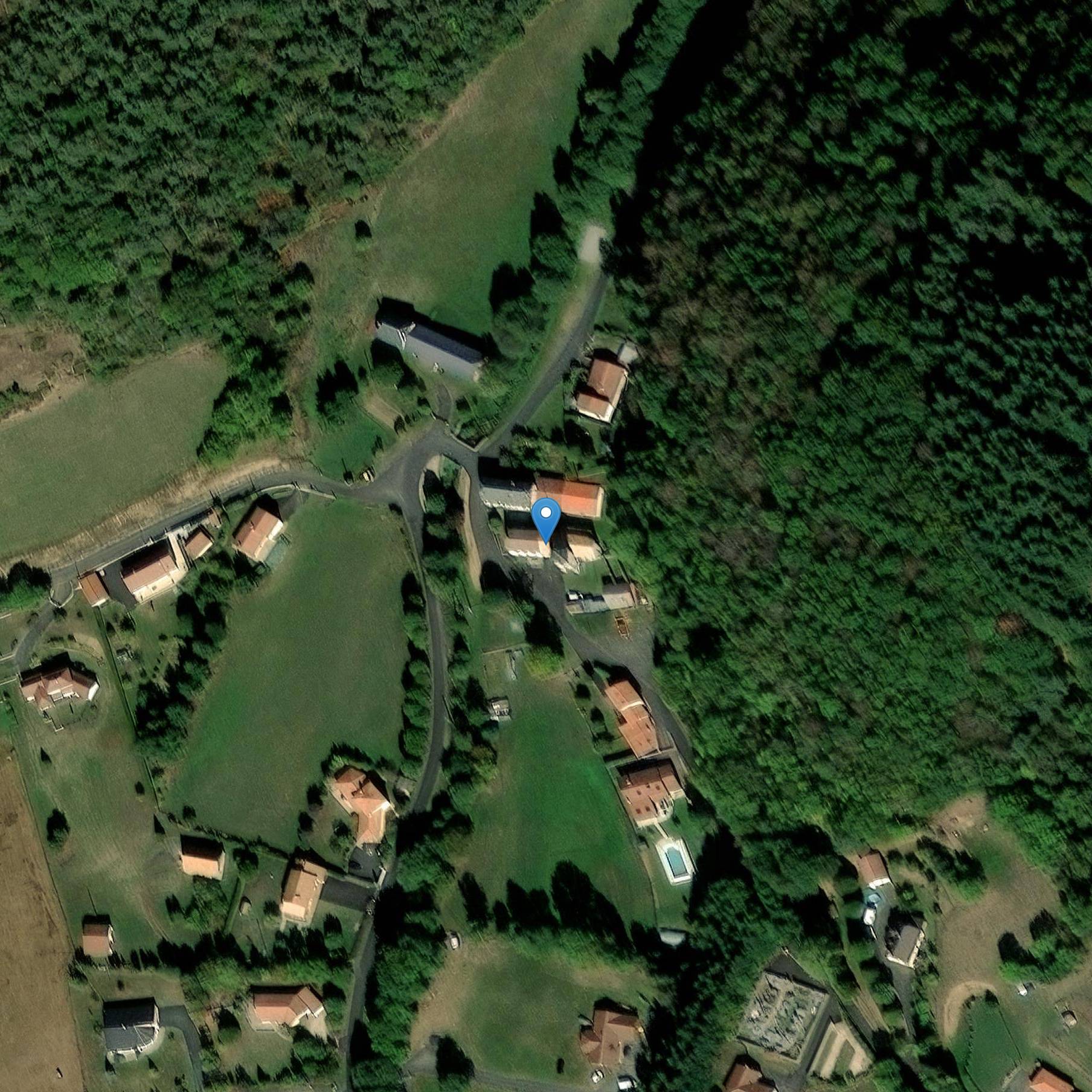 Photo de Église Saint-Laurent de Tiviers