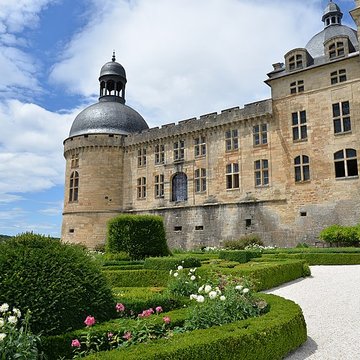 Château de Hautefort
