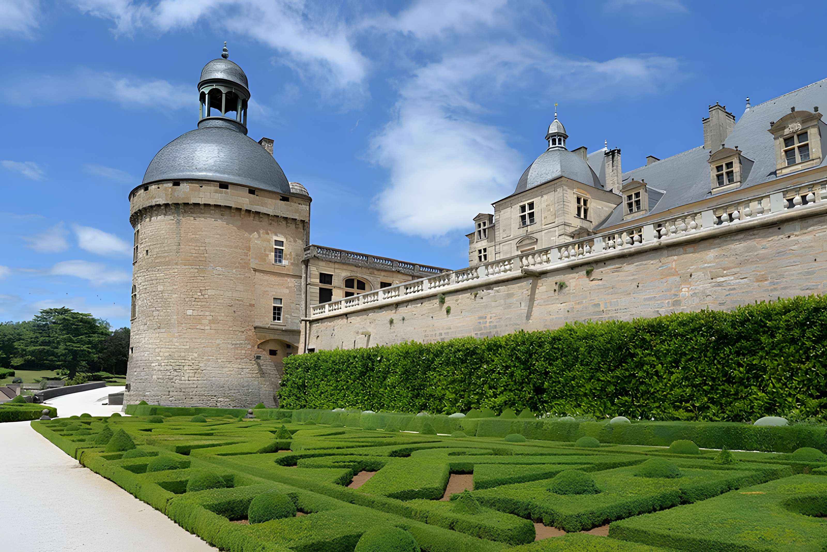 Château de Hautefort
