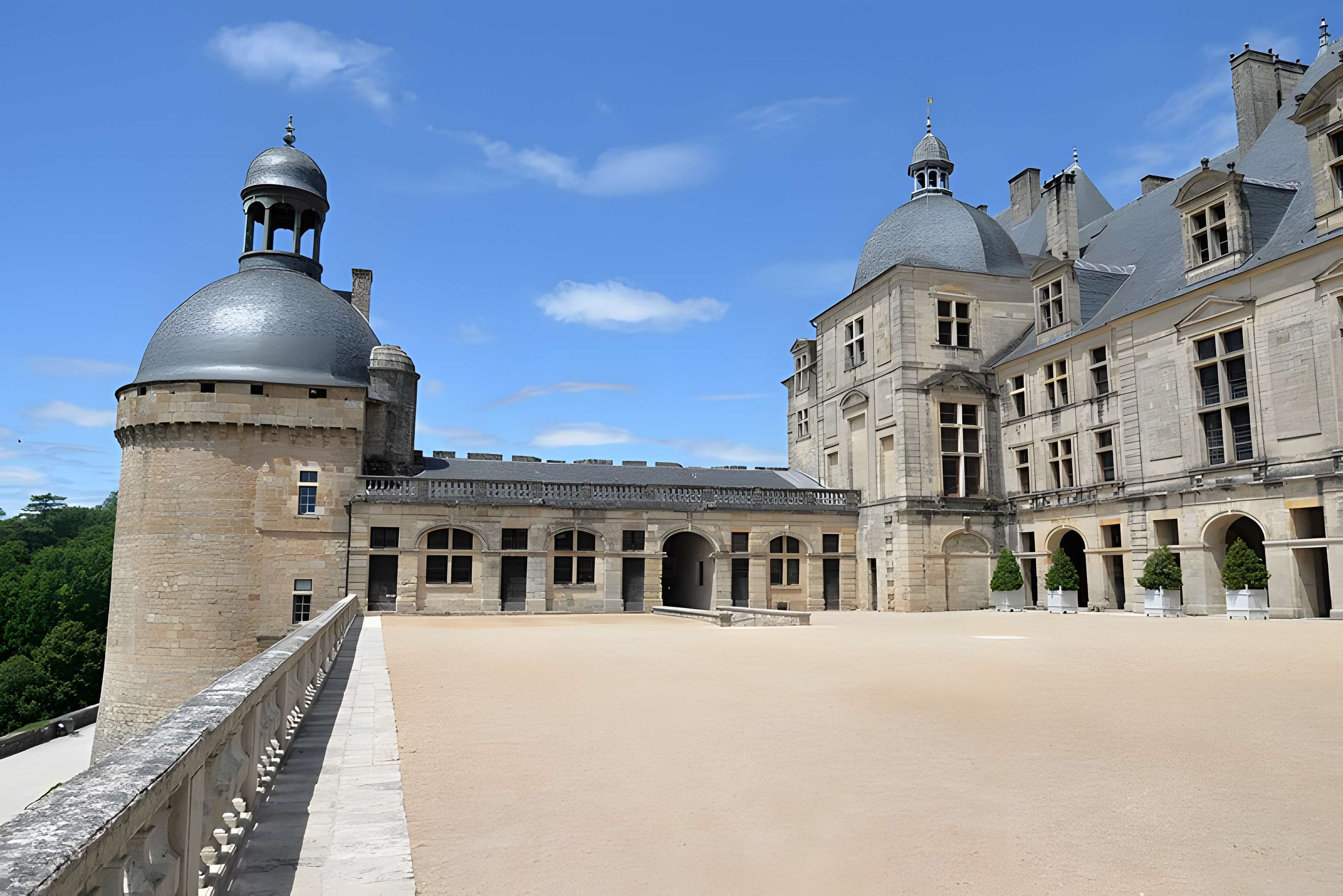 Château de Hautefort