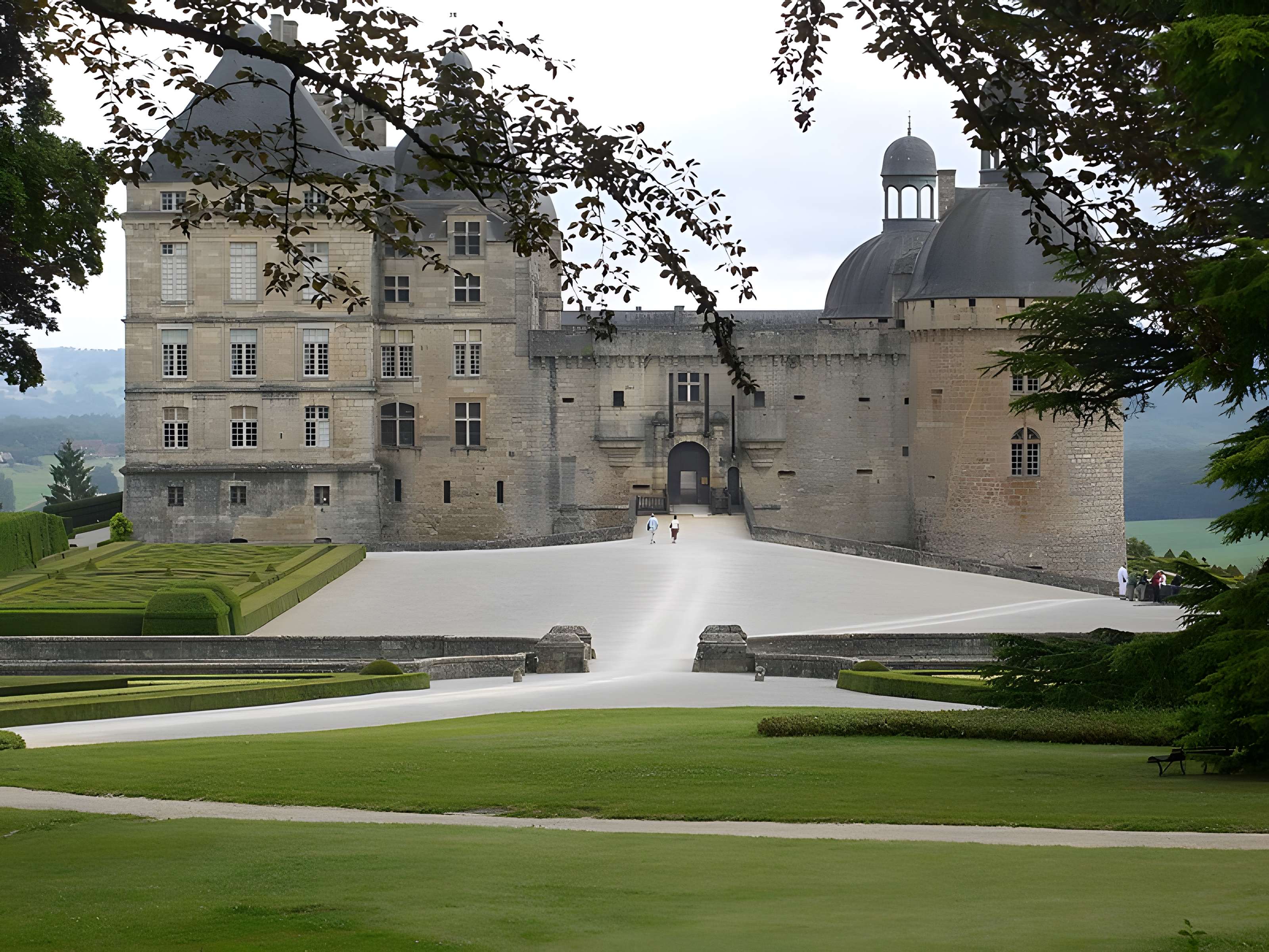 Château de Hautefort