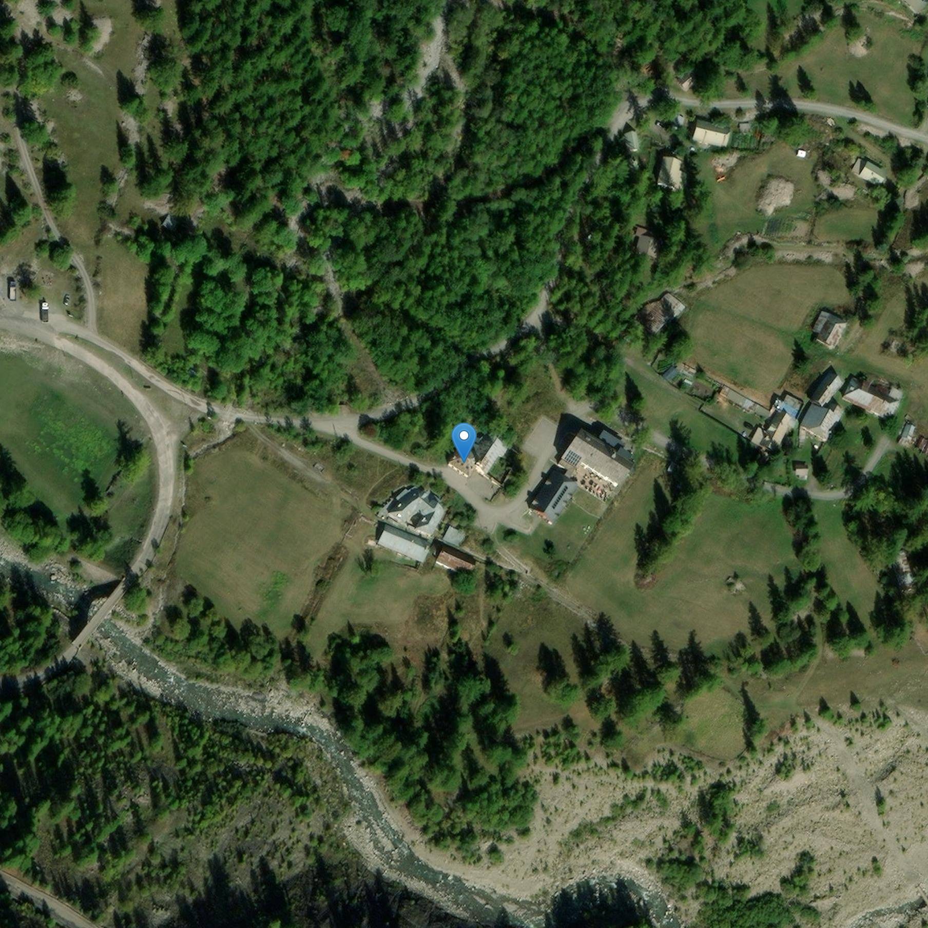 Photo de 圣路易斯德巴亚塞教堂