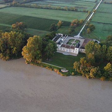 Château dAnglade 