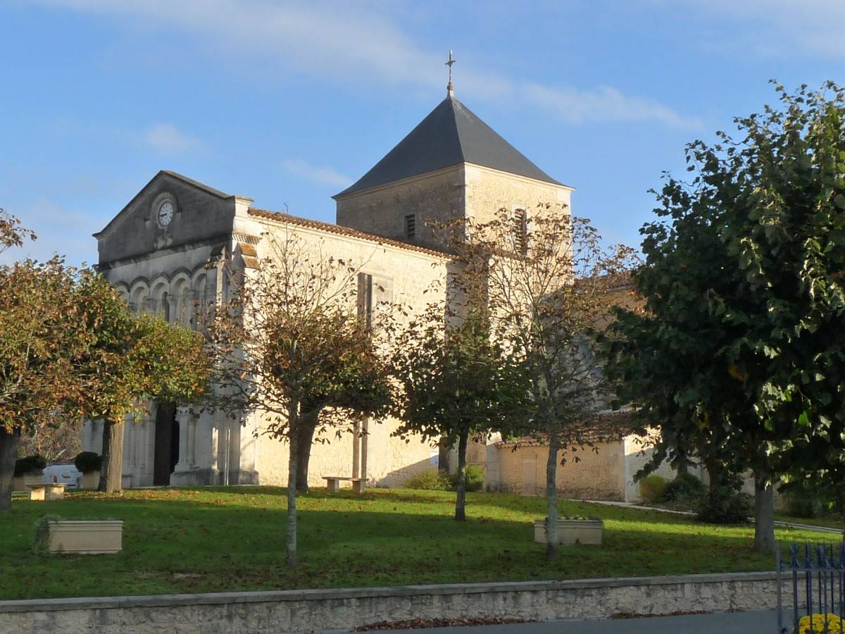 Photo de Église Saint-Vivien de Clérac
