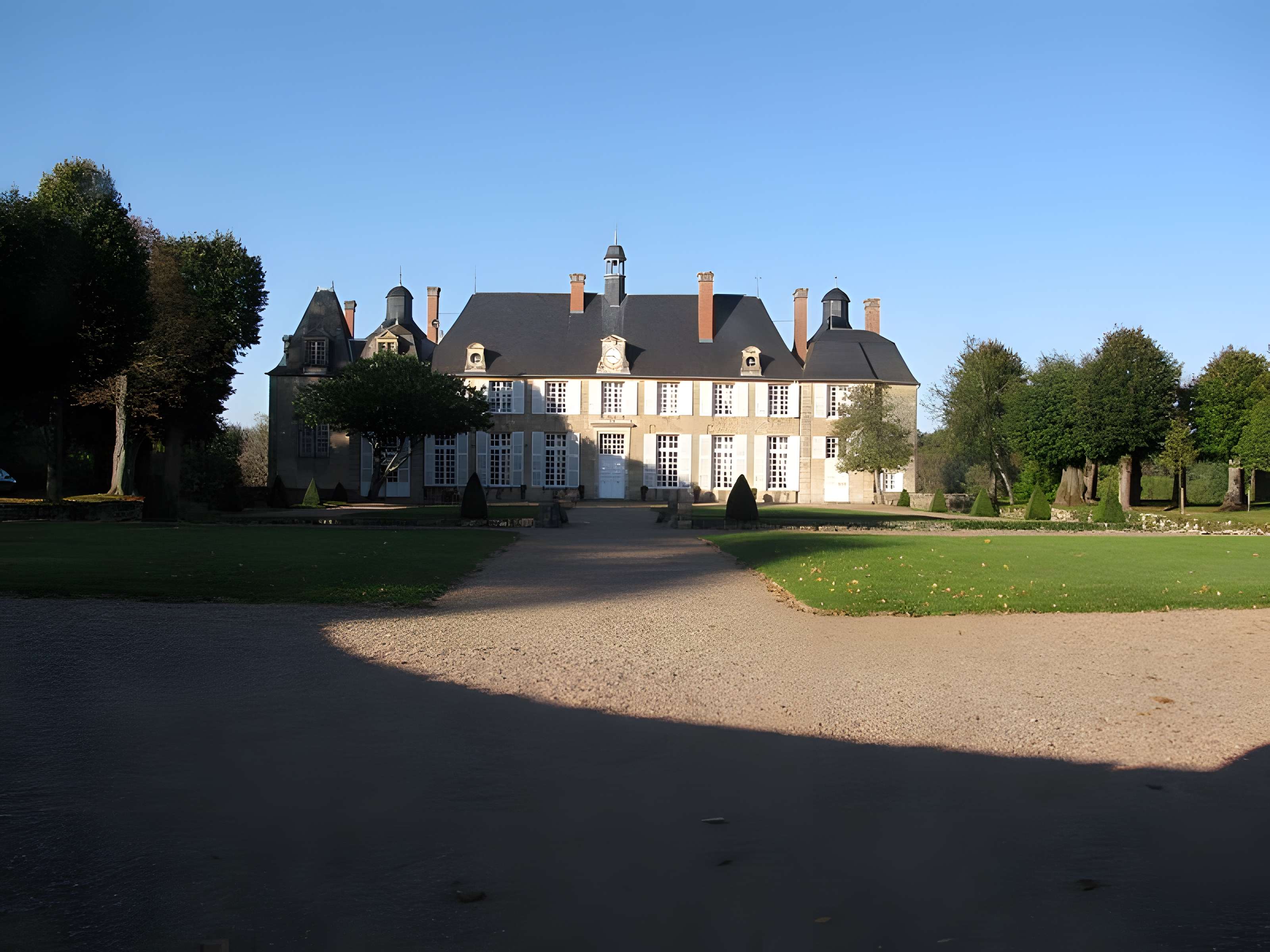 Château d'Apremont à Arthel 