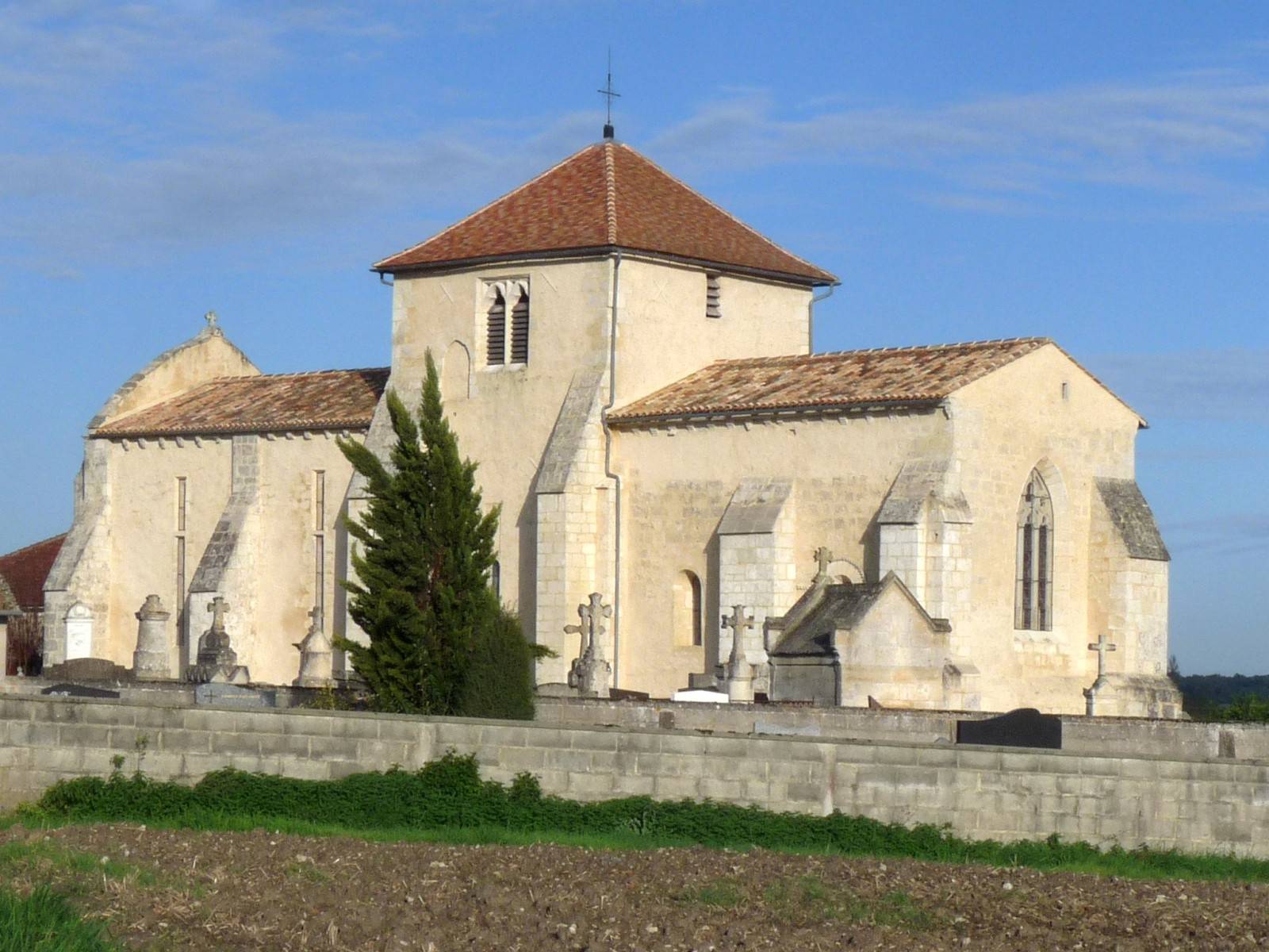Photo de Église Saint-Étienne de Mérignac