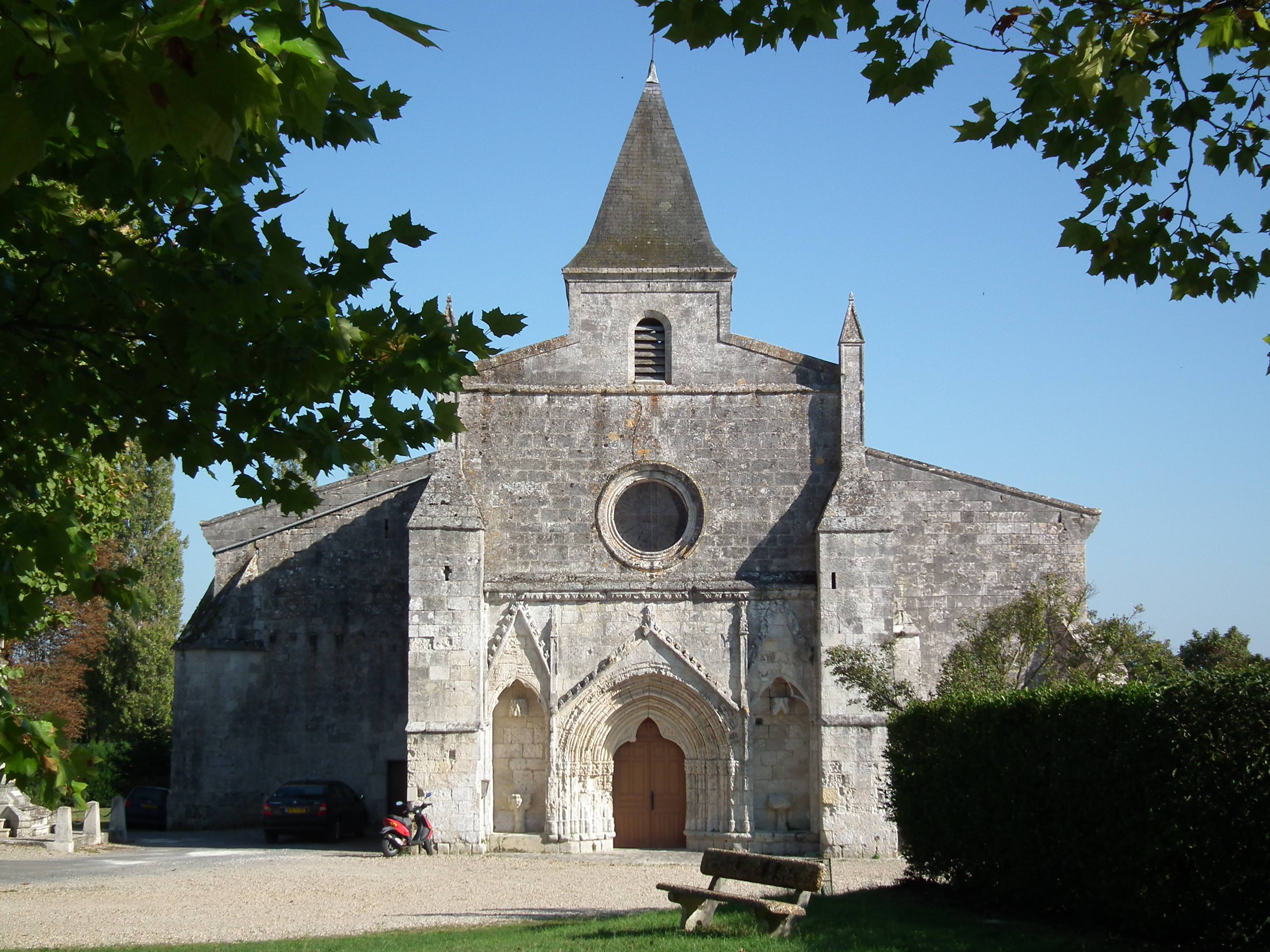 Photo de Kirche Saint-Michel d'Ozillac