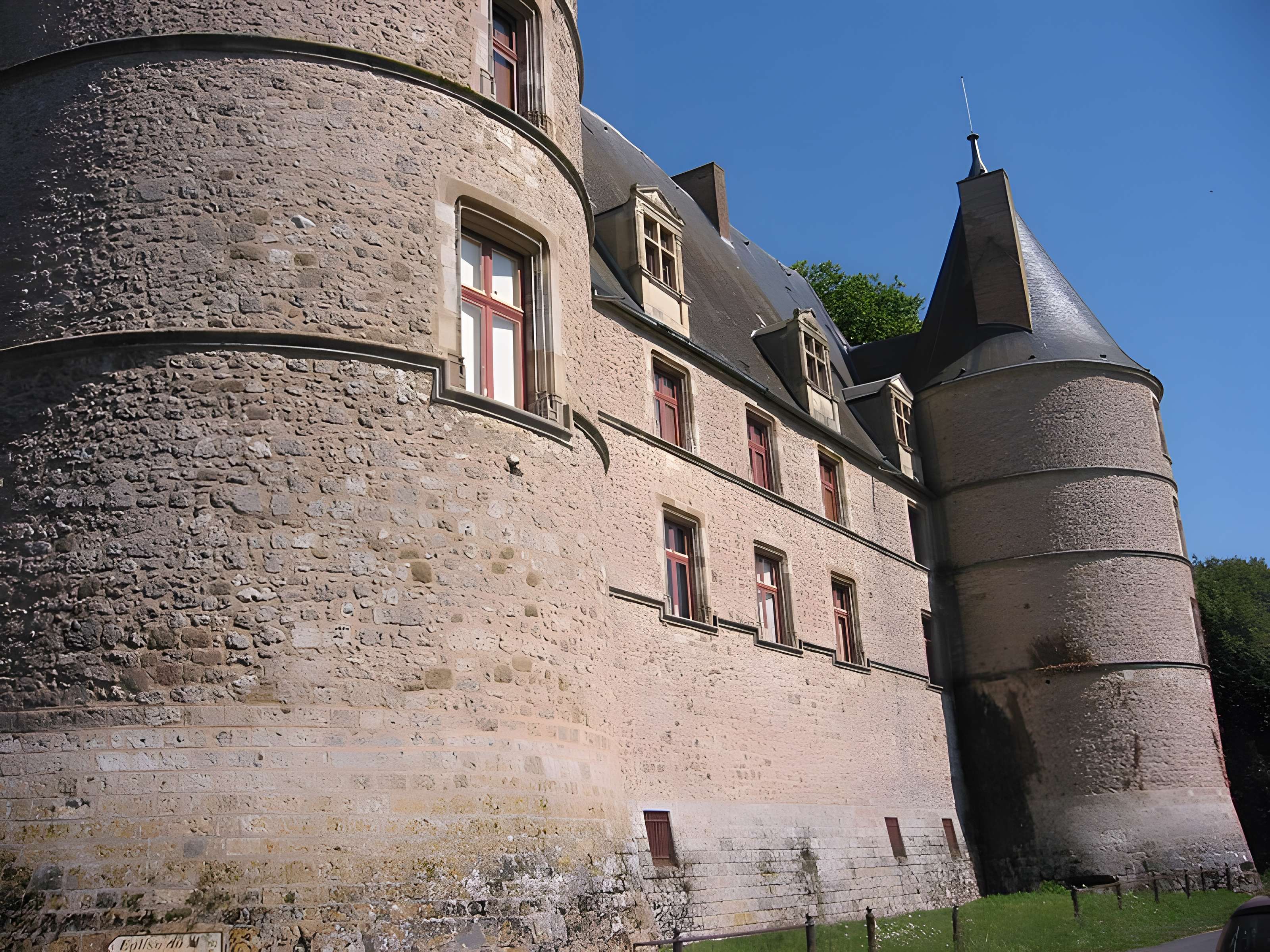 Château de Jaligny-sur-Besbre