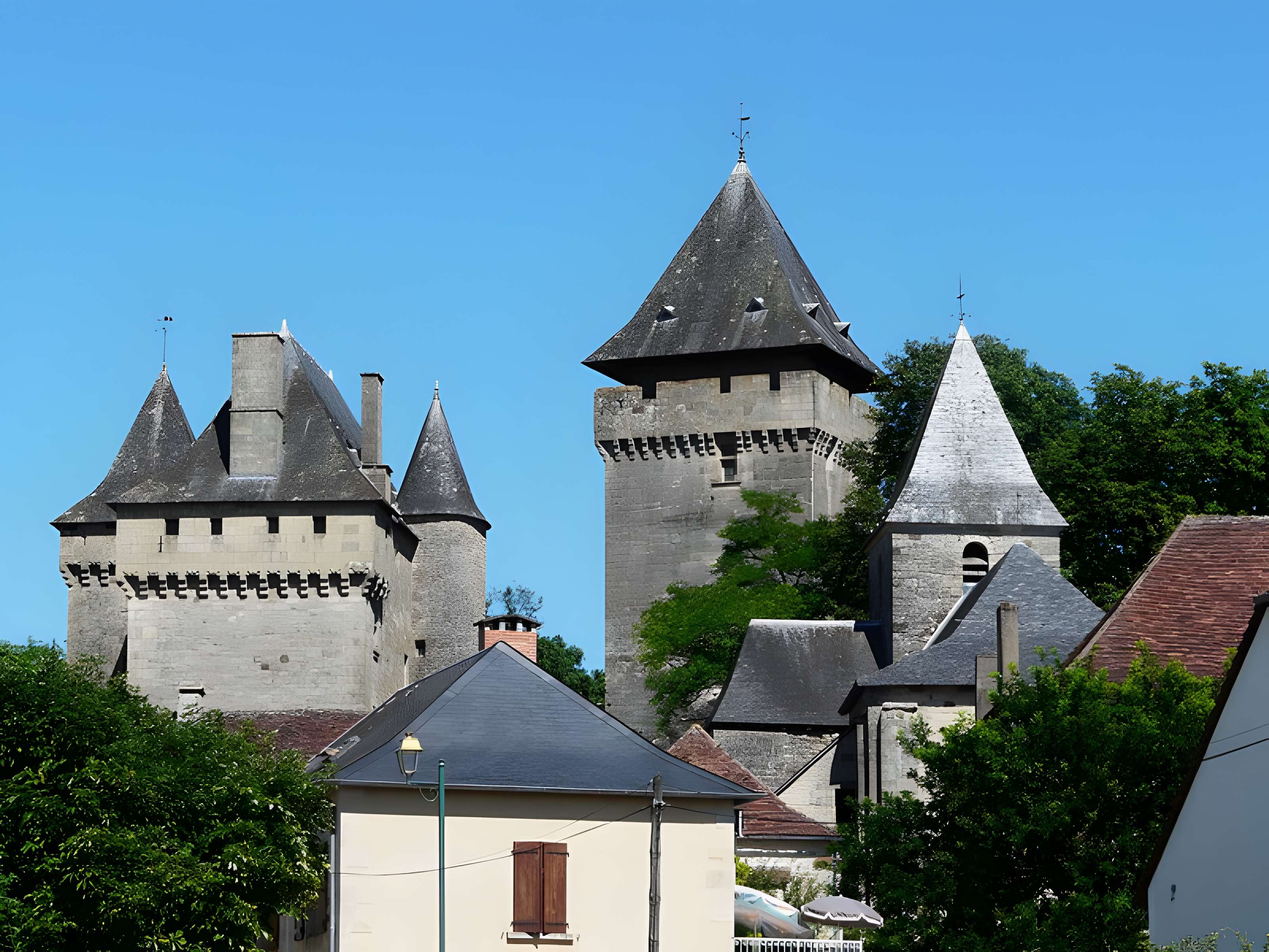Château de Badefols-d'Ans