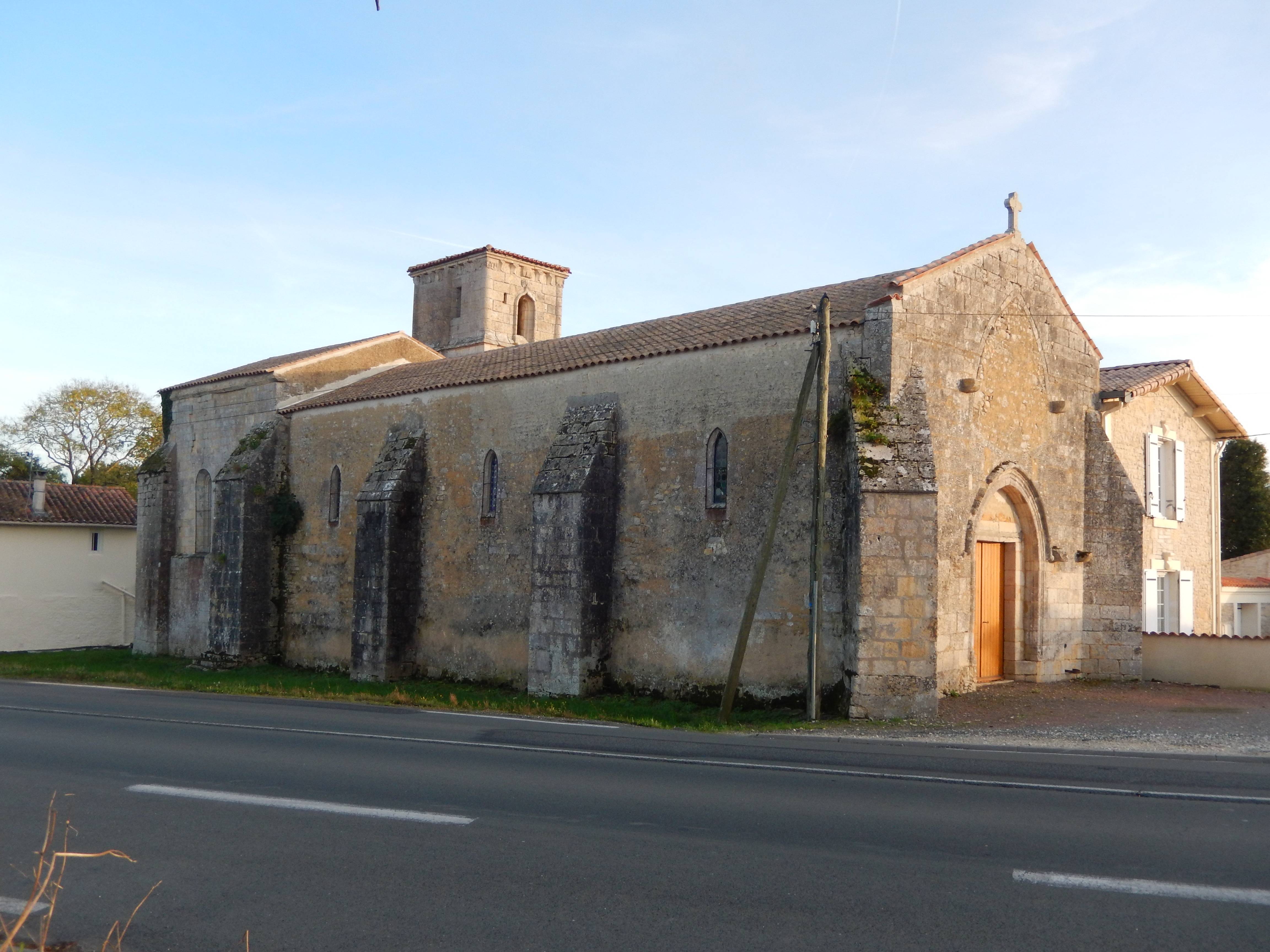 Photo de Notre-Dame de l'Assumption de la Ragoterie (Puy-du-Lac)