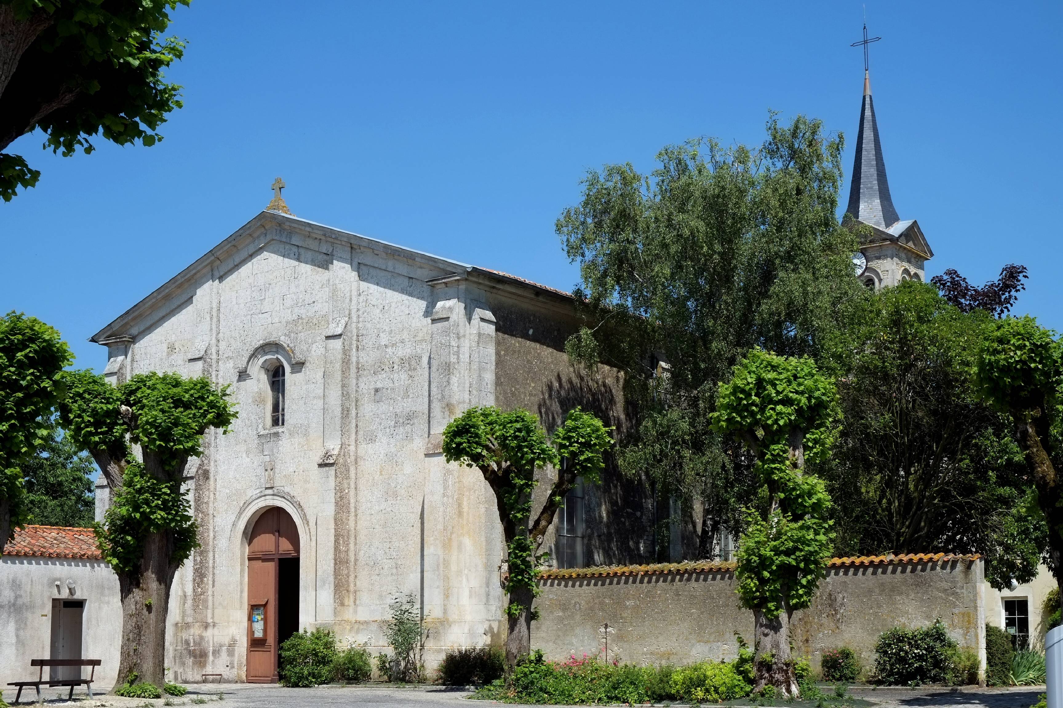 Photo de Église Saint-Pierre de La Ronde