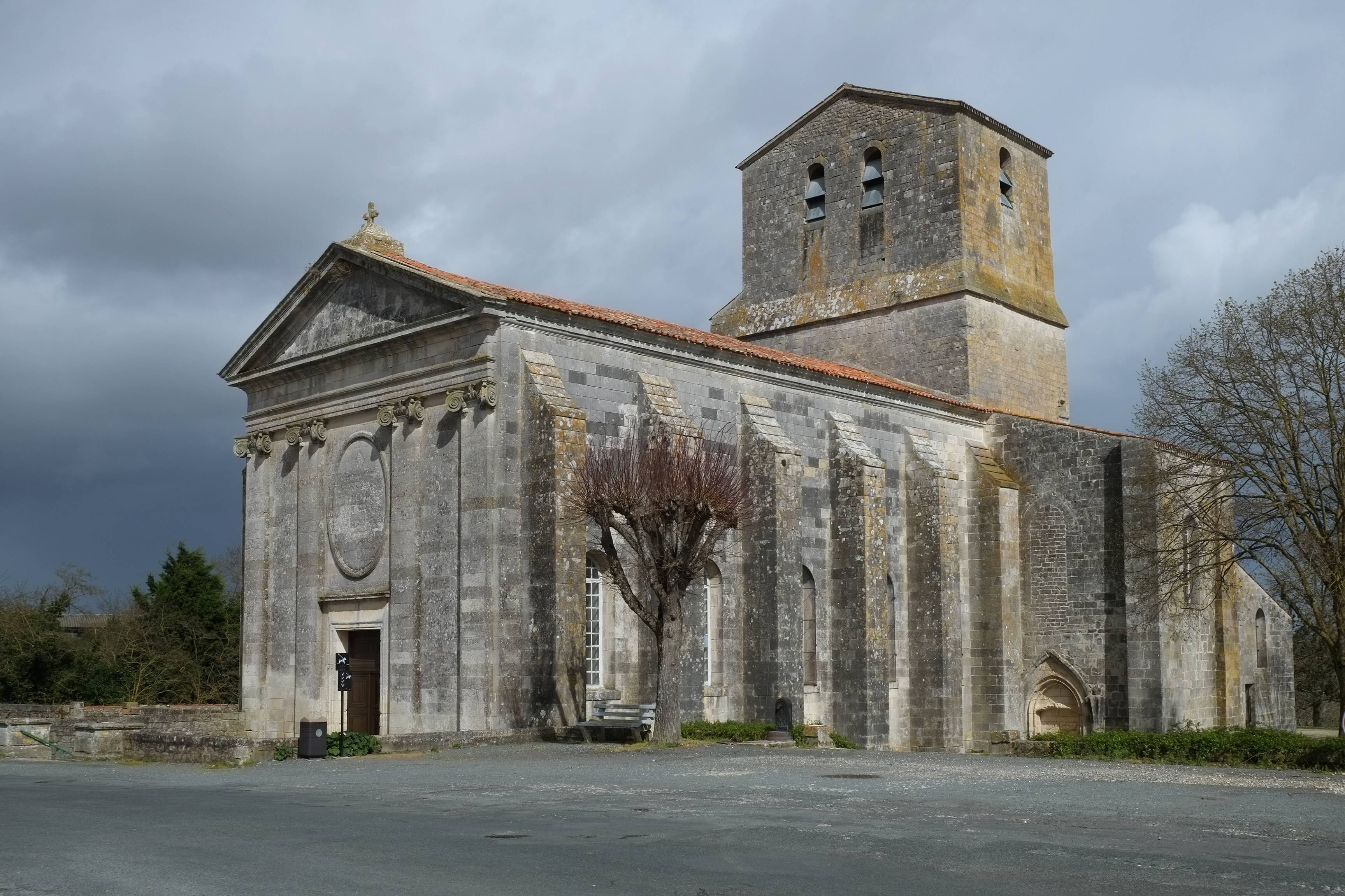 Photo de Église Saint-Pierre de Soubise