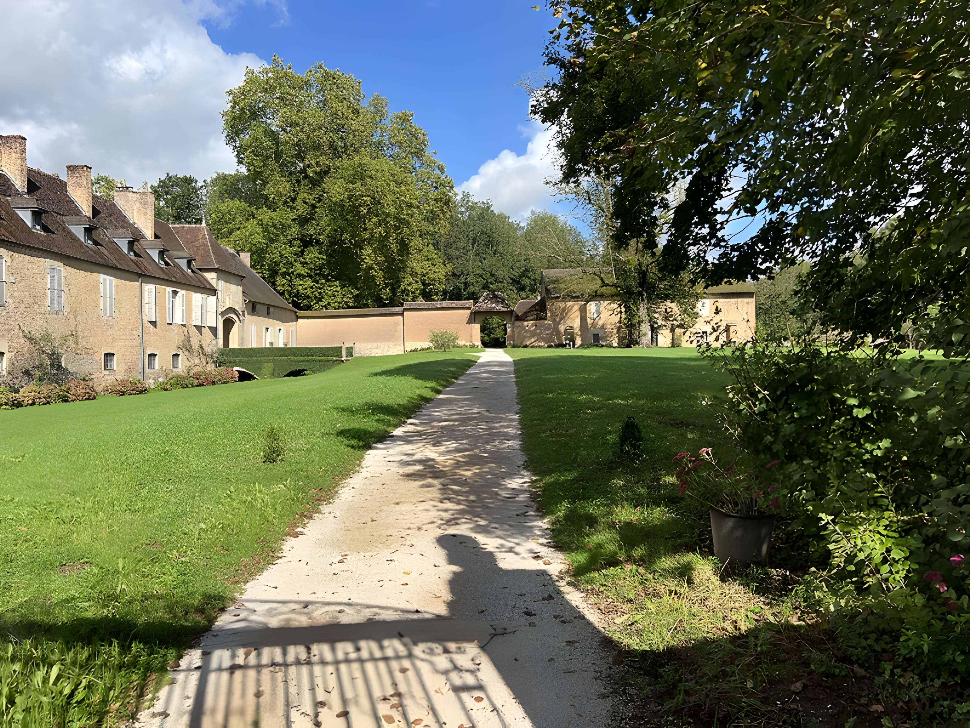 Château de Beaurepaire-en-Bresse