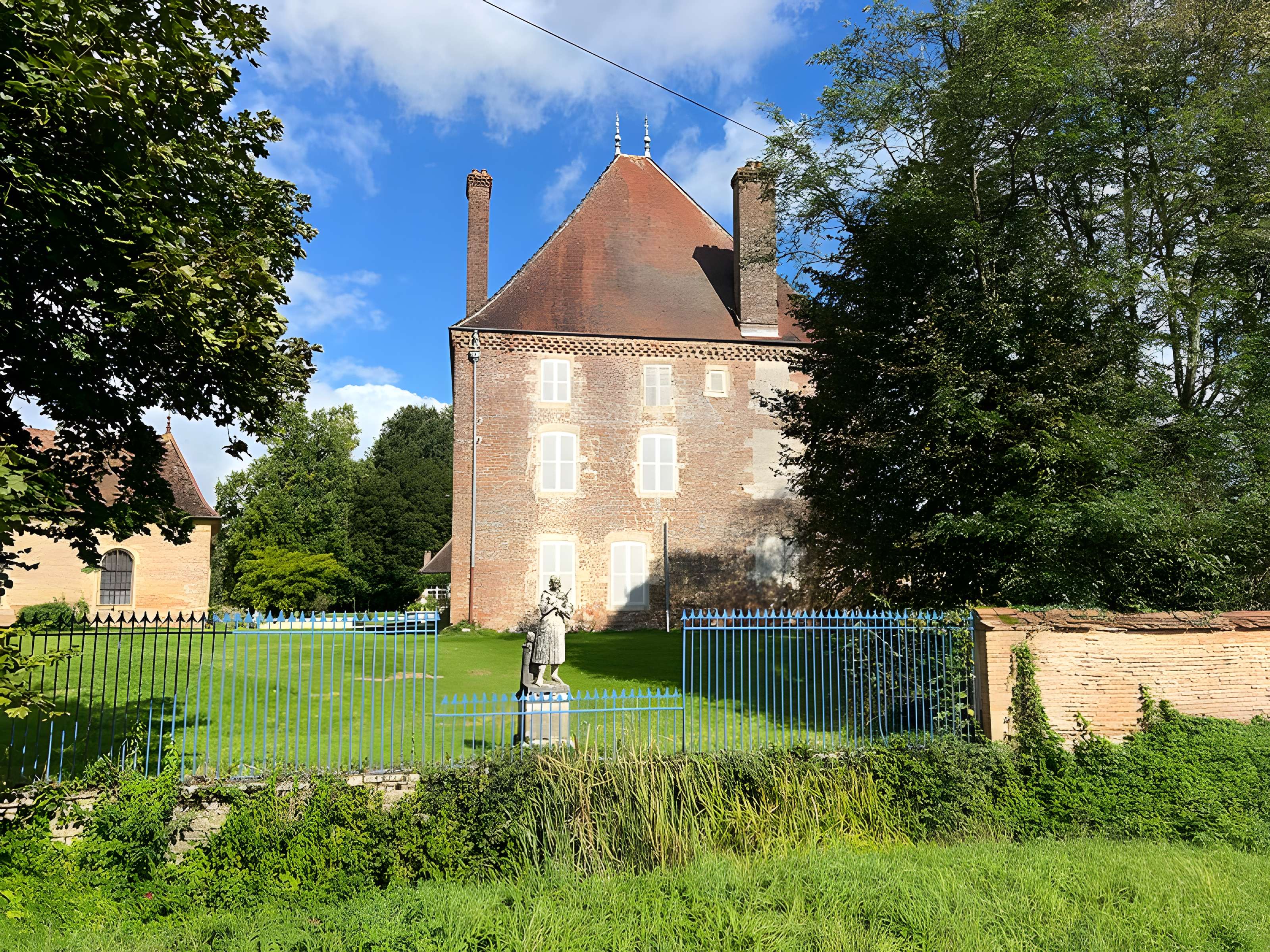 Château de Beaurepaire-en-Bresse