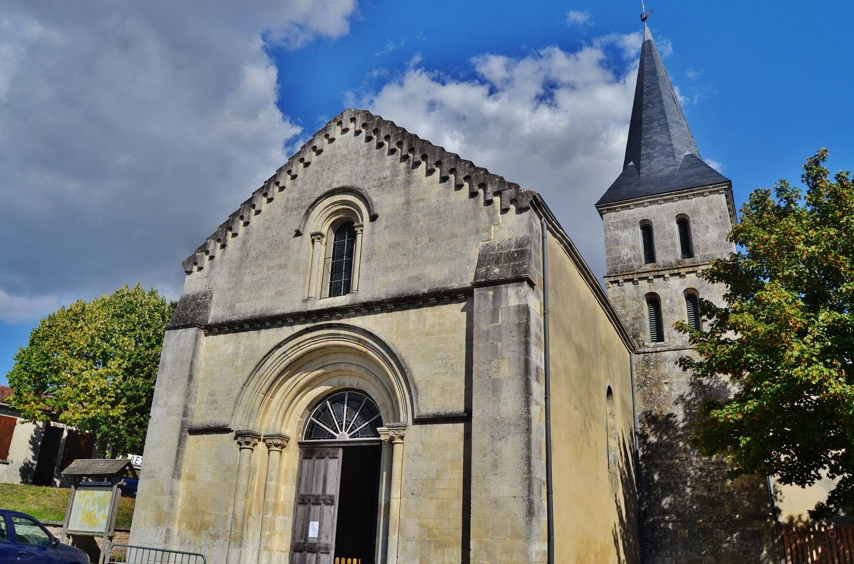 Photo de Église Saint-Martin de Tonnay-Boutonne