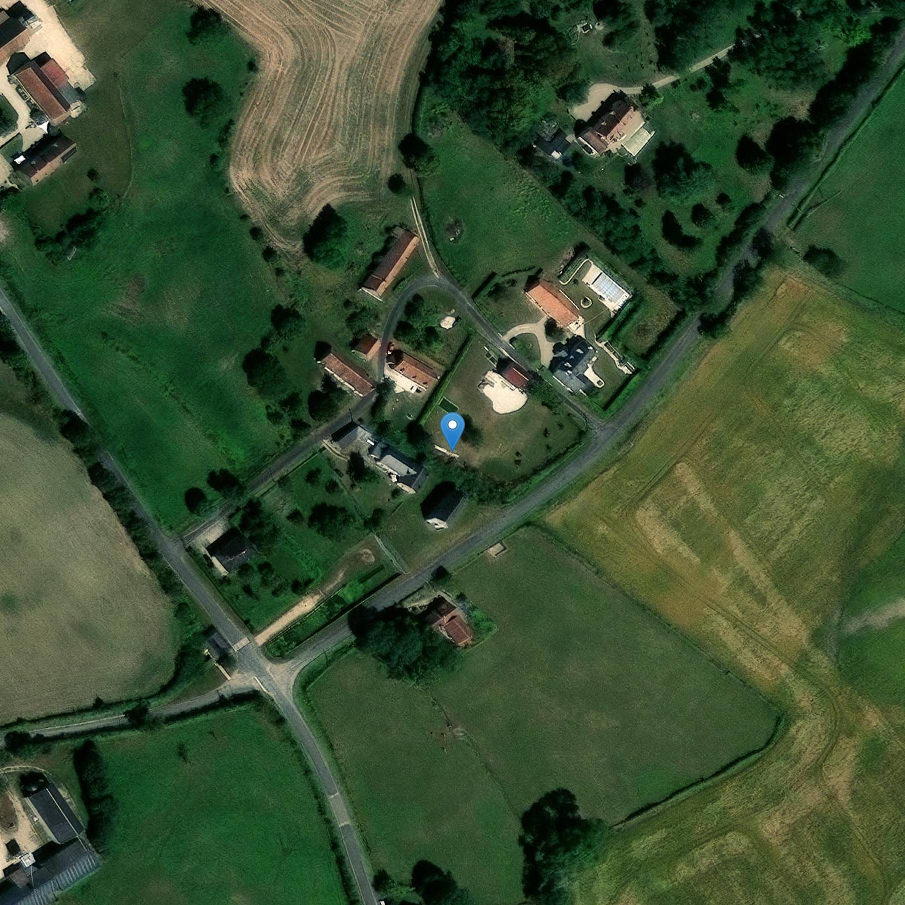 Photo de Voormalig Sint-Pieterskerk van Lugny-Bourbonnais