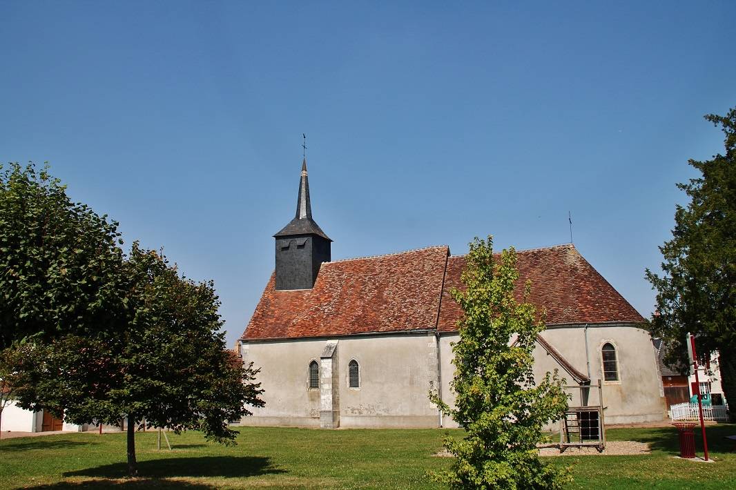 Photo de Kirche von Lugny-Champagne