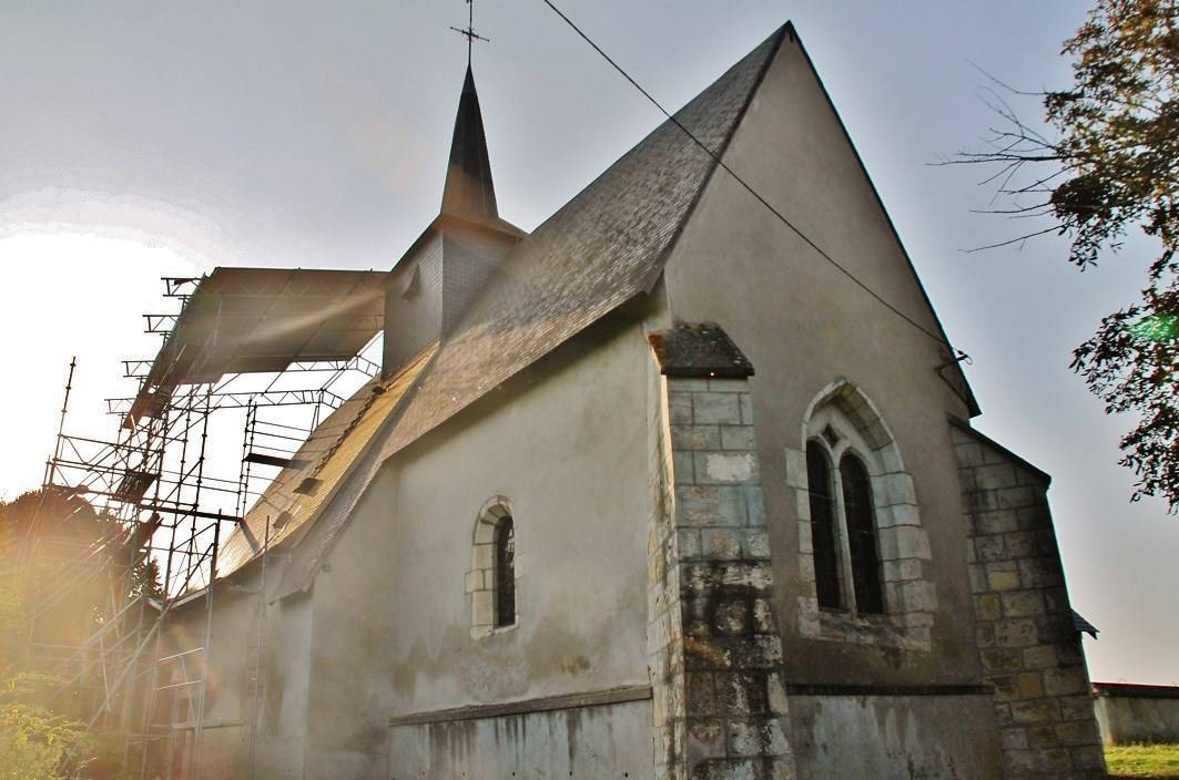 Photo de Saint-Léger de Saint-Léger-le-Petit 教会