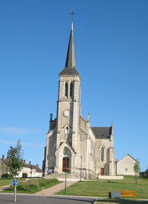 Photo de Saint-Aignan de Veaugues Church