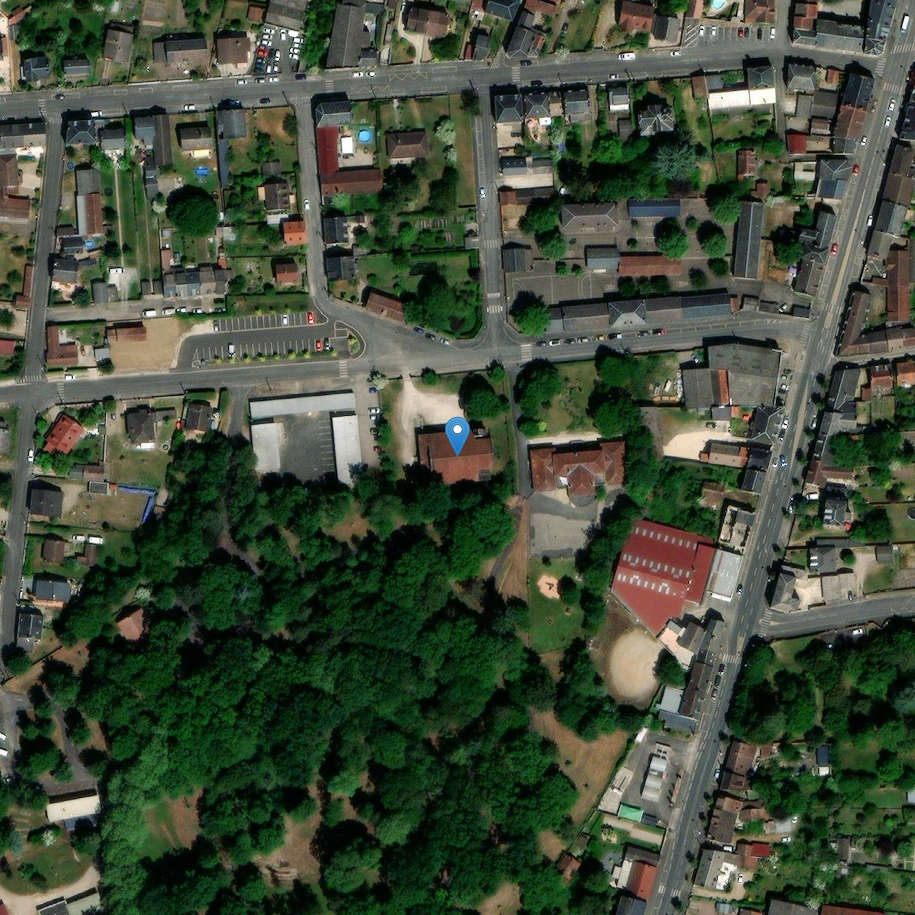 Photo de Église Saint-Jean-Baptiste de Bourgneuf