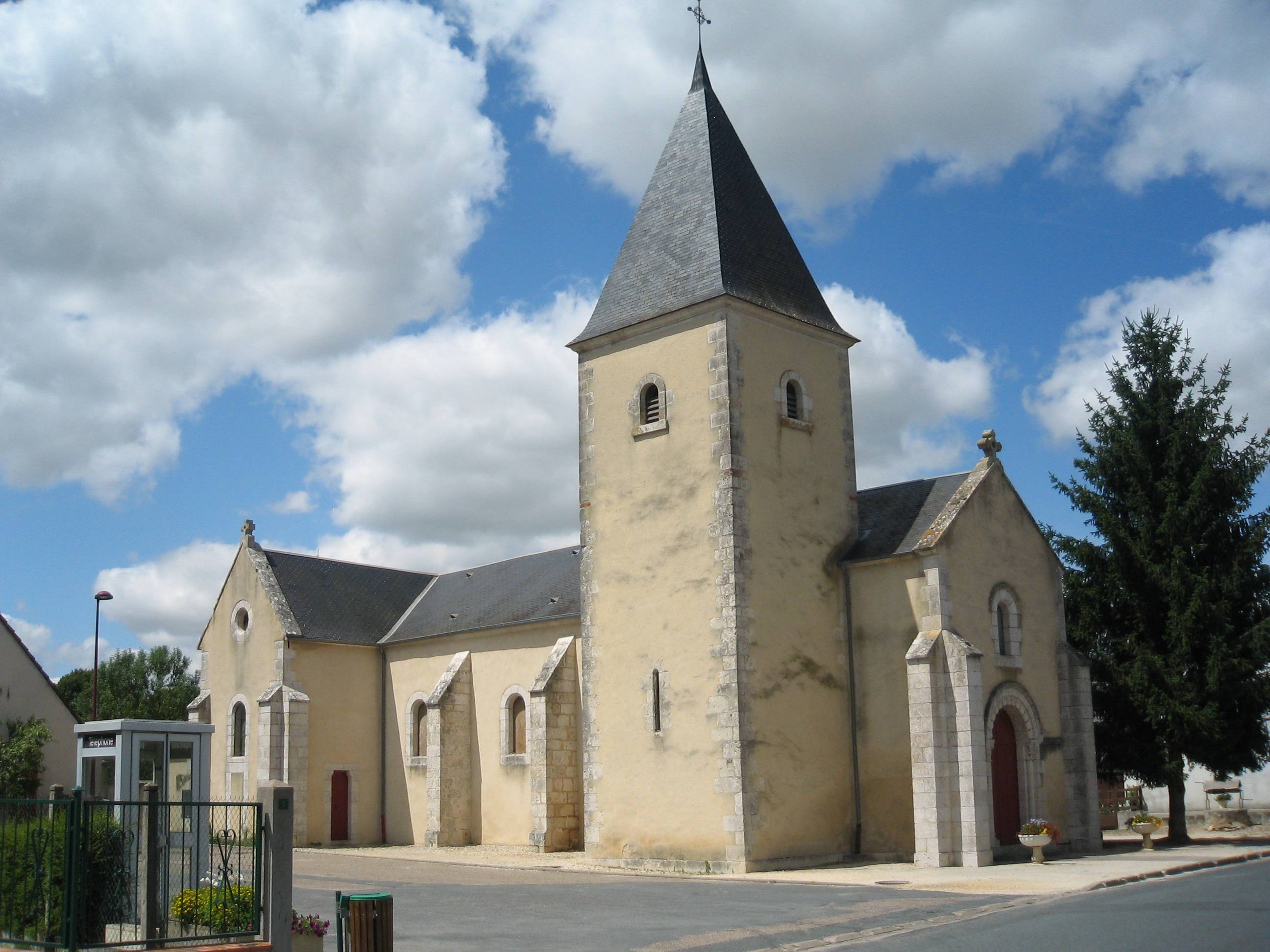 Photo de Saint Pierre de Villeneuve-sur-Cher Church