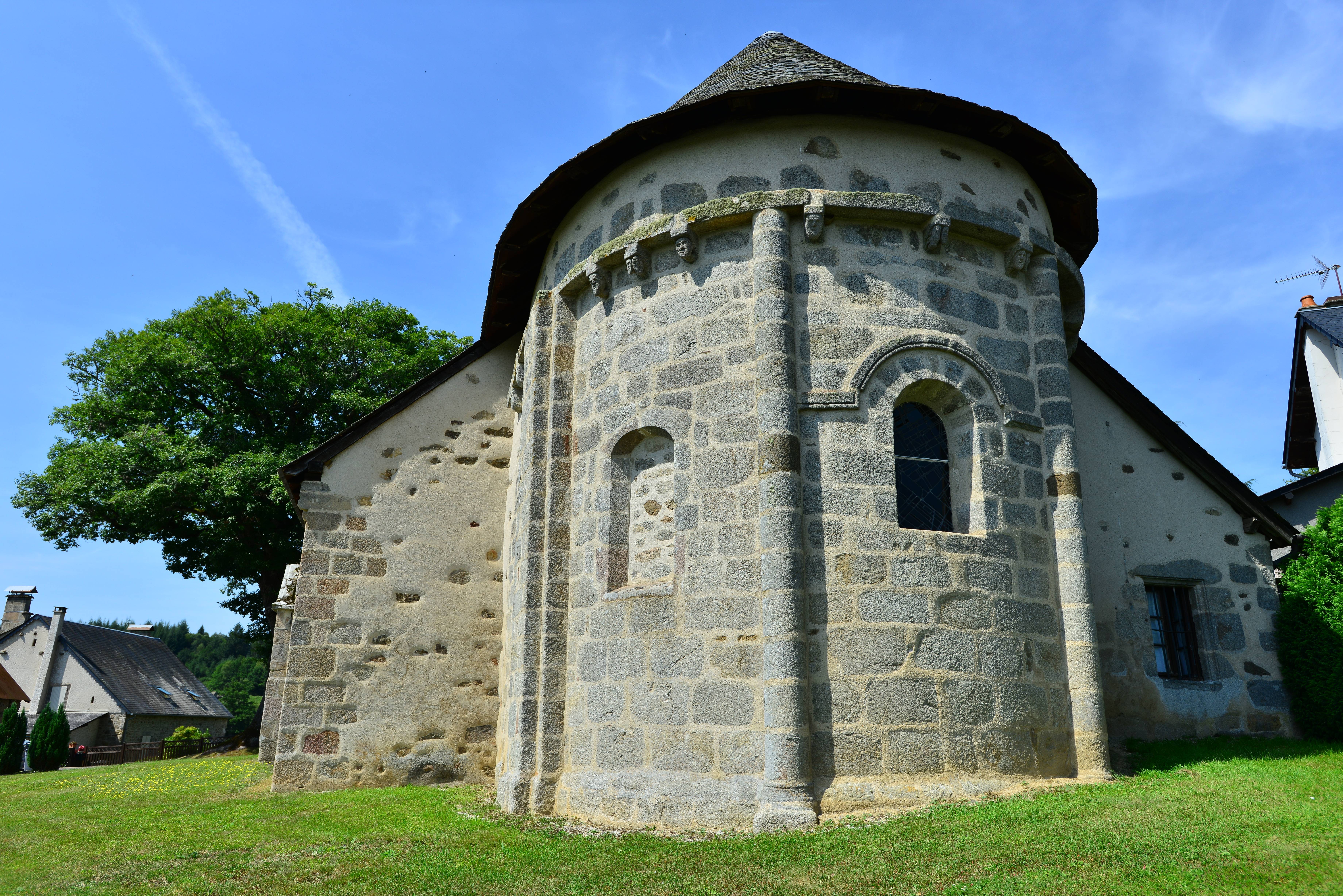 Photo de サン・レミー聖霊教会 (Corrèze)