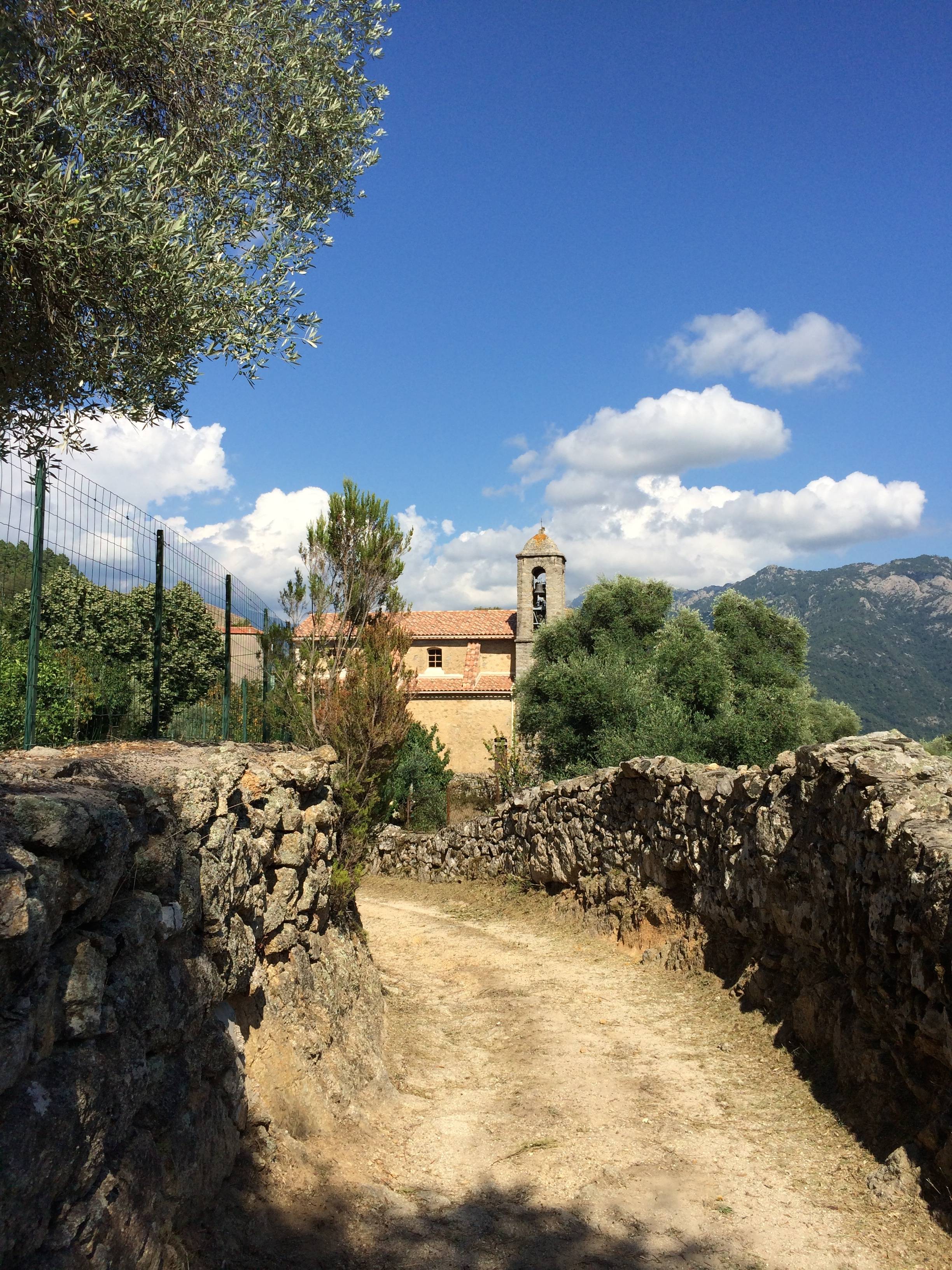 Photo de Église d'Azzana