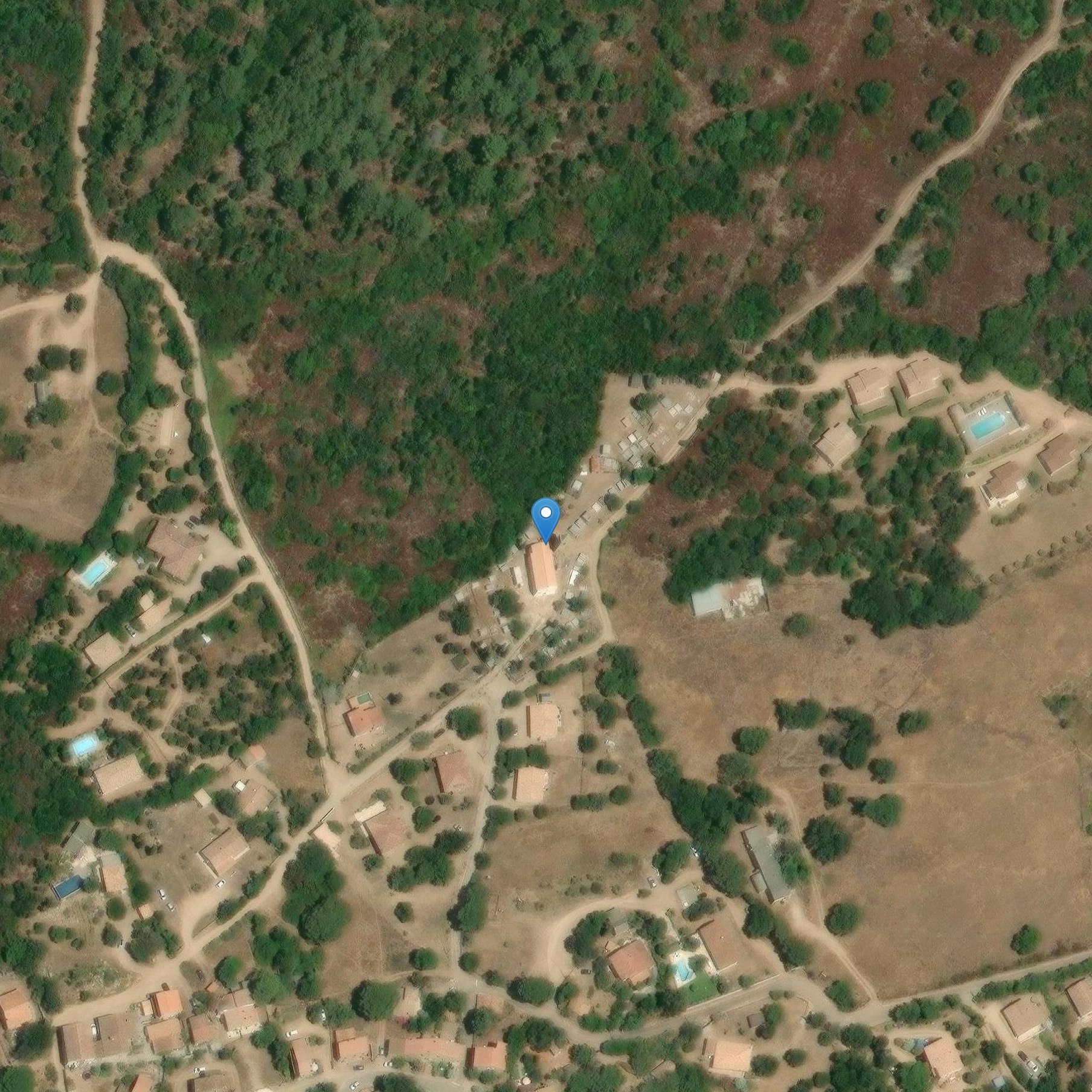 Photo de 聖ヨハネバプテスマ教会 ポグジャル