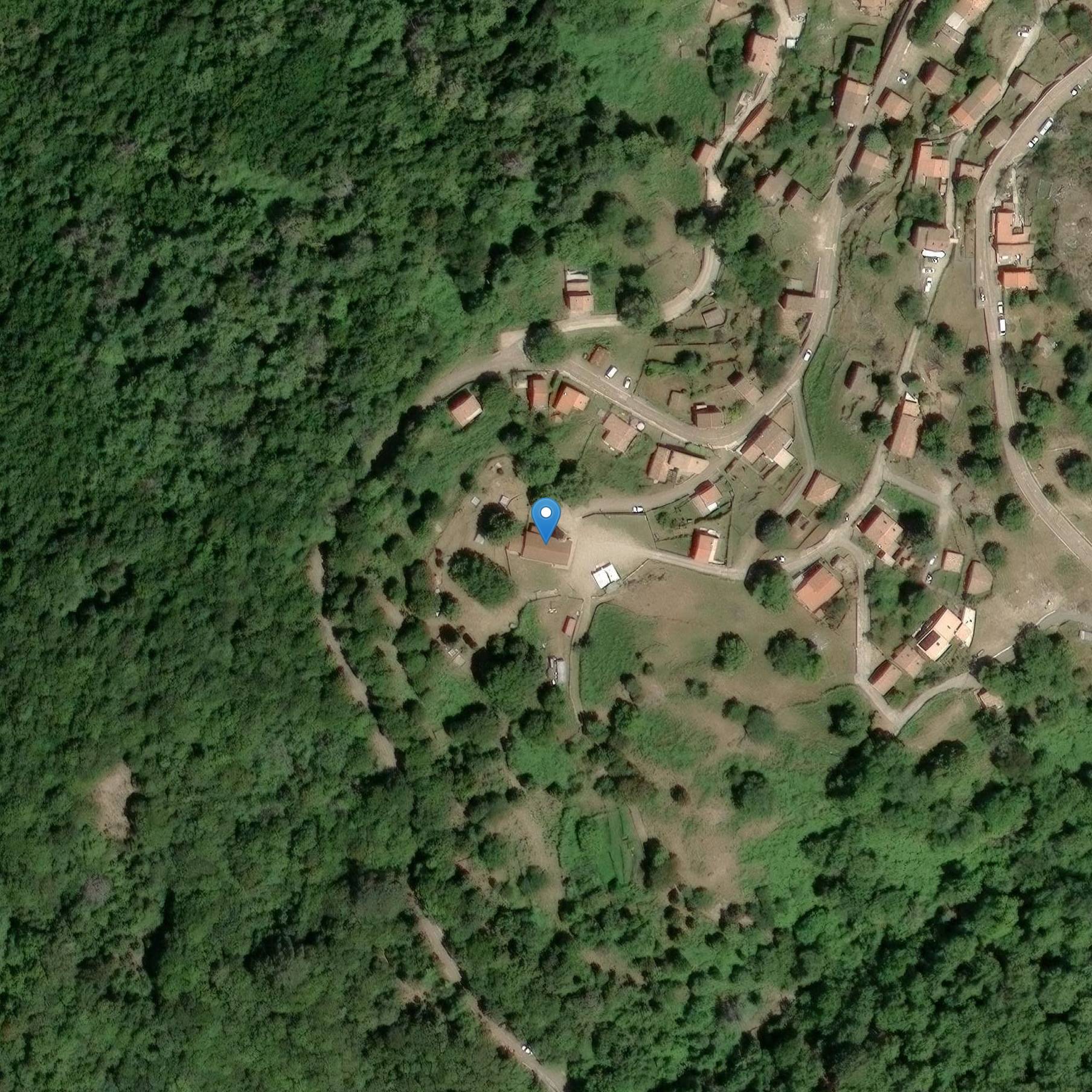 Photo de 泽鲁比亚教会